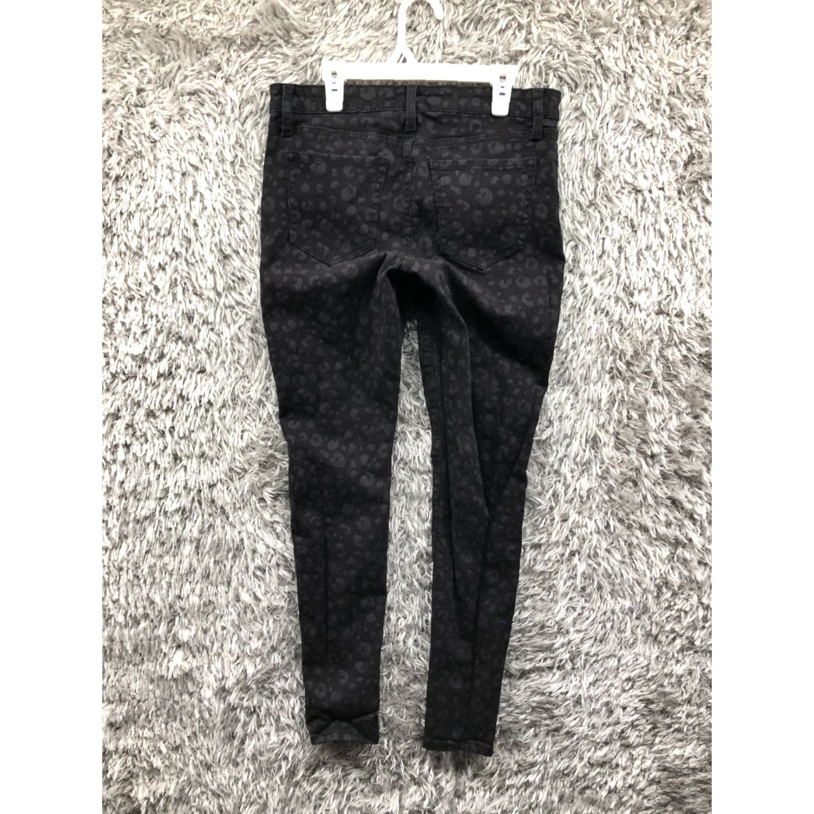 Gap Gap Legging Jeans Size 6 Womens Mid Rise Dark Wash Black Denim Cheetah Leopard Size 28" / US 6 / IT 42 - 5 Thumbnail