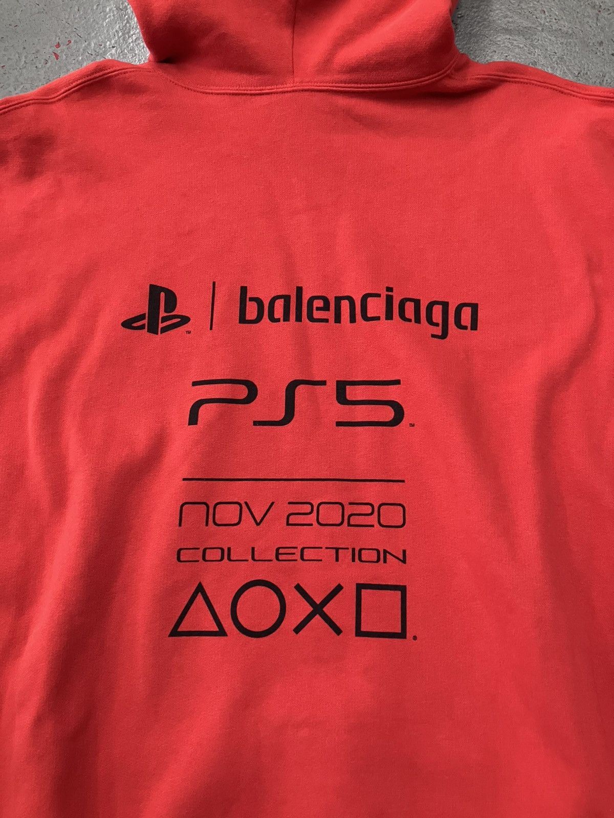 Balenciaga × Playstation NEW Balenciaga x Playstation 5 Hoodie Medium (oversized) Size US M / EU 48-50 / 2 - 8 Thumbnail