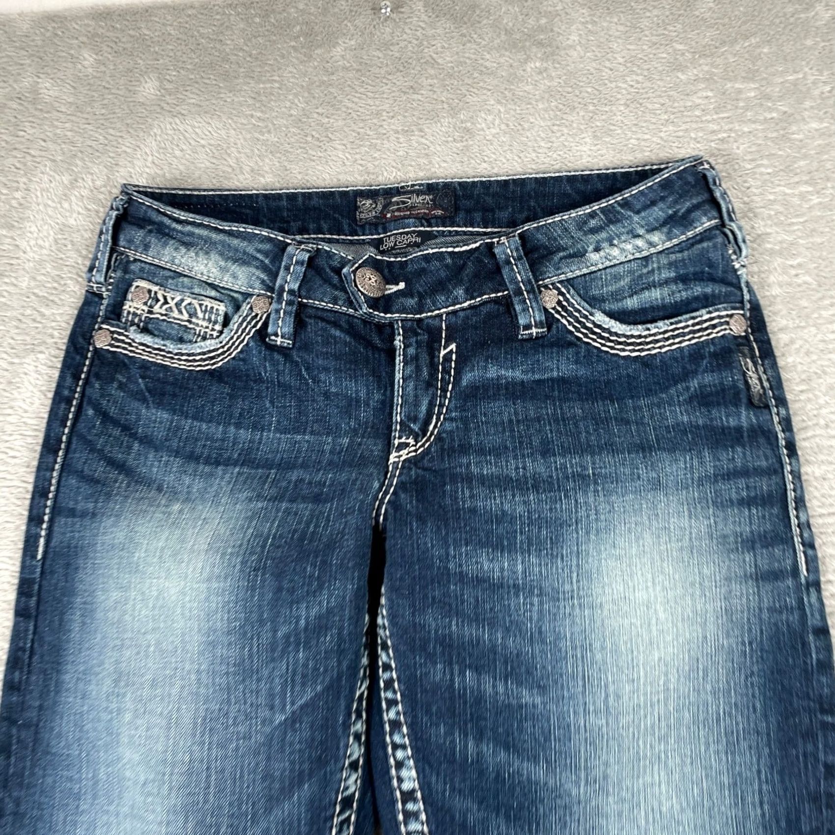 Silver Jeans Co. Silver Jeans Tuesday Capri Jeans Womens W29 Blue Low Embroidered Pocket Distressed Y2K Size 29" - 3 Thumbnail