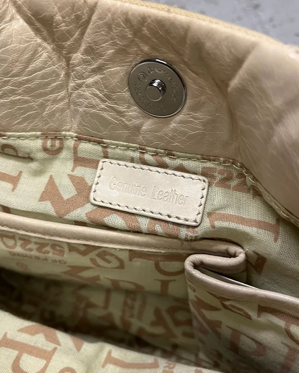 Gianfranco Ferre 2000s Gianfranco Ferré Cream Beaded Embellished Handle Bag Size ONE SIZE - 10 Thumbnail