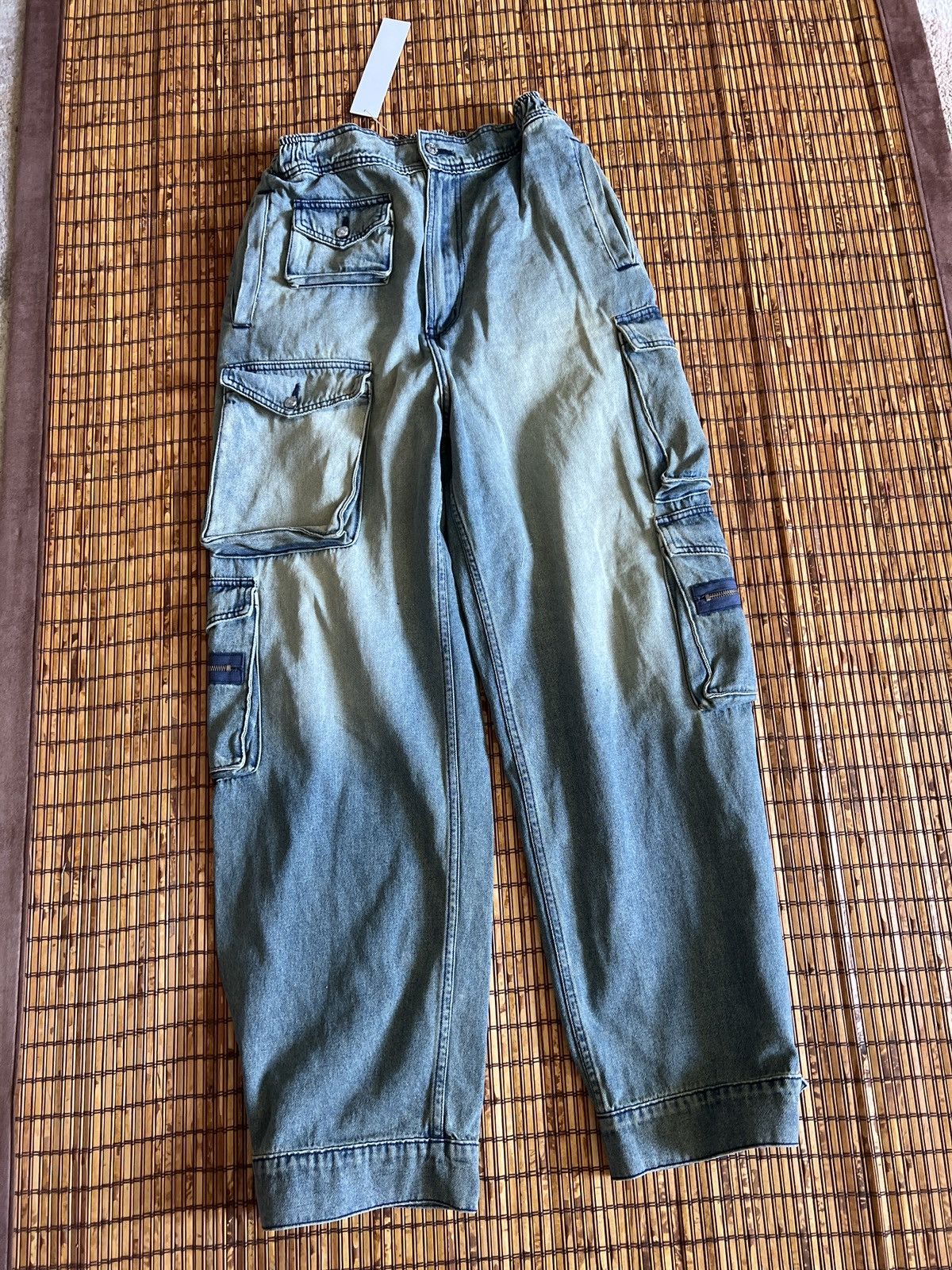 EB Denim EB Denim Cargo Pants in Light Blue Wash Denim New with Tags Size 34" / US 12 / IT 48 - 2 Thumbnail