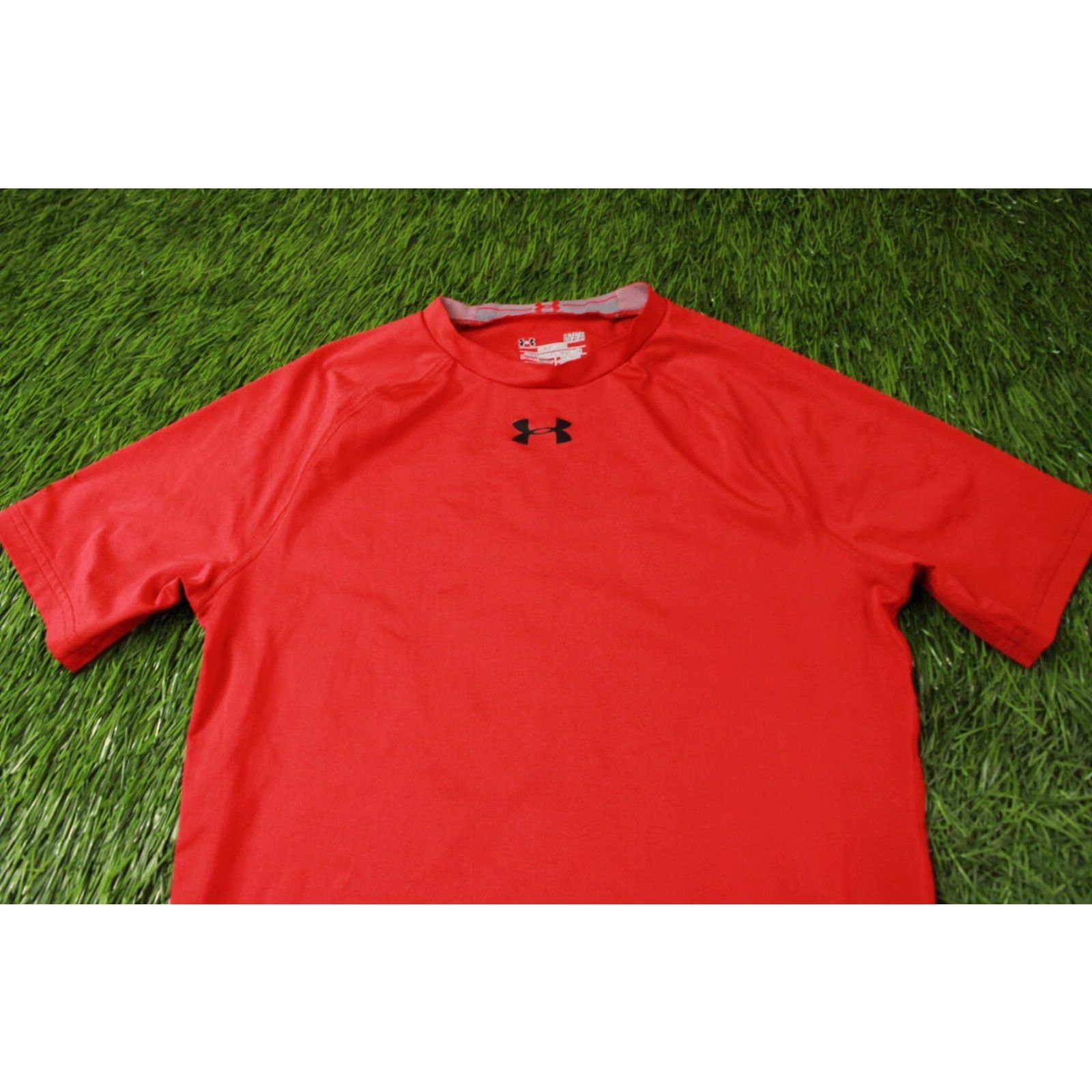 Under Armour Under Armour HeatGear Shirt Jersey Mens Training Compression T-Shirt Red L 2014 Sportswear CrossFit Activewear Short Sleeve Crew Neck Size US L / EU 52-54 / 3 - 2 Thumbnail