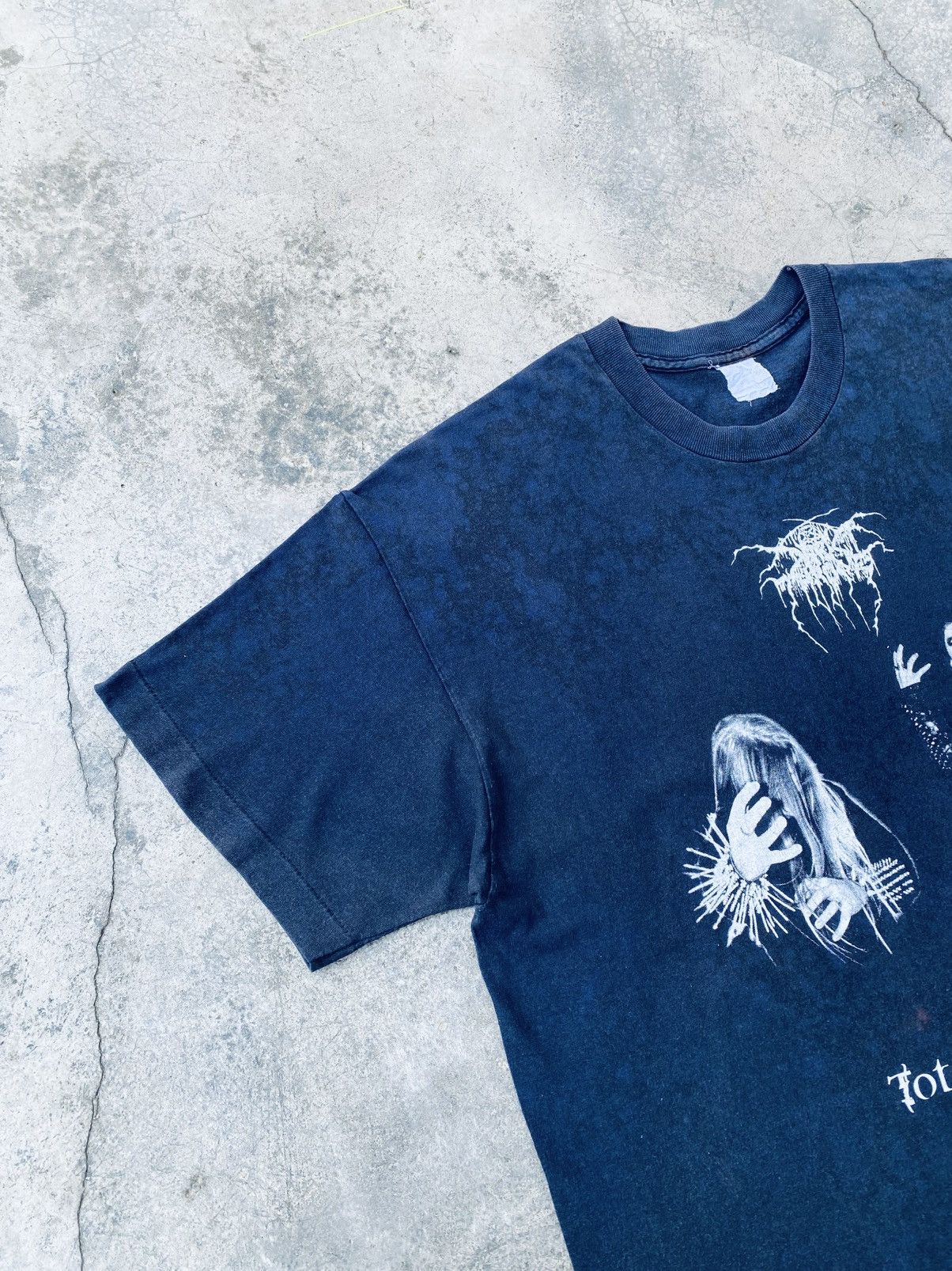 Band Tees Vintage Sick 90s Darkthrone Black Metal Band Tees Size US L / EU 52-54 / 3 - 4 Thumbnail