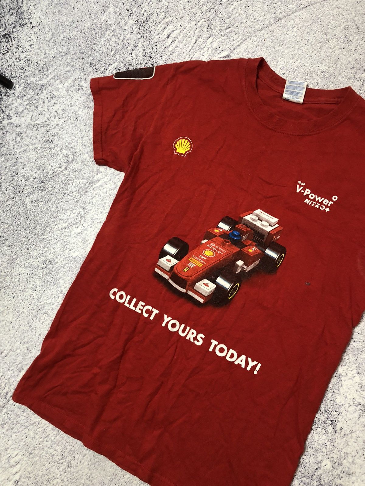 LEGO Vintage Mens t-shirt Lego V-Power F1 nascar Ferrari Size US S / EU 44-46 / 1 - 3 Thumbnail