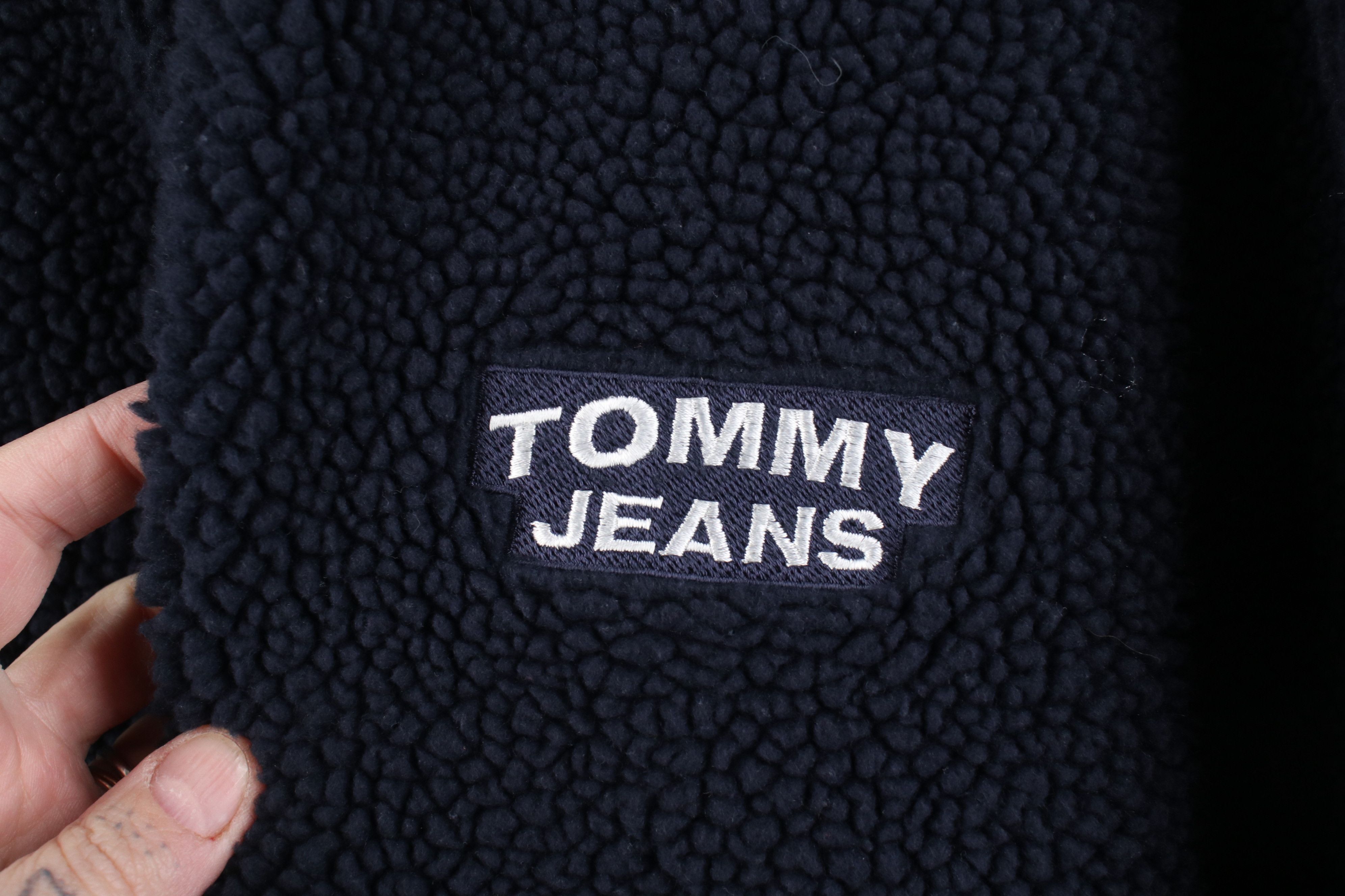 Tommy Hilfiger Vintage 90s Tommy Hilfiger Deep Pile Fleece 1/4 Zip Sweater Size US L / EU 52-54 / 3 - 4 Thumbnail