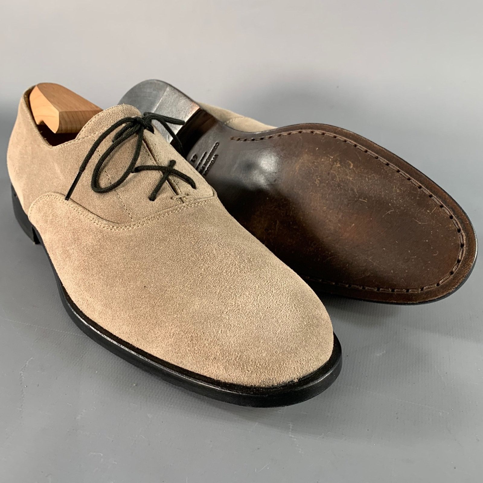 Common Projects COMMON PROJECTS Size 11 Taupe Suede Lace-Up Oxford Shoes Size US 11 / IT 41 - 5 Thumbnail