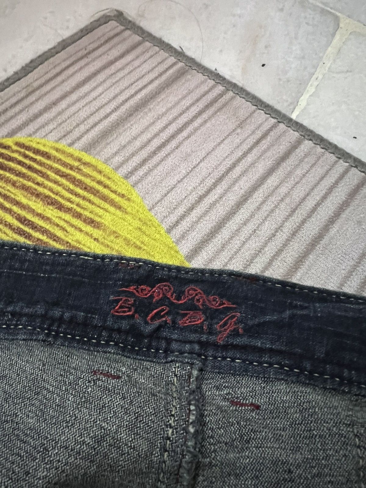 Japanese Brand 💥BCBG SKULL BACKLE BACK FLARE JEAN🔥 Size US 35 - 12 Thumbnail