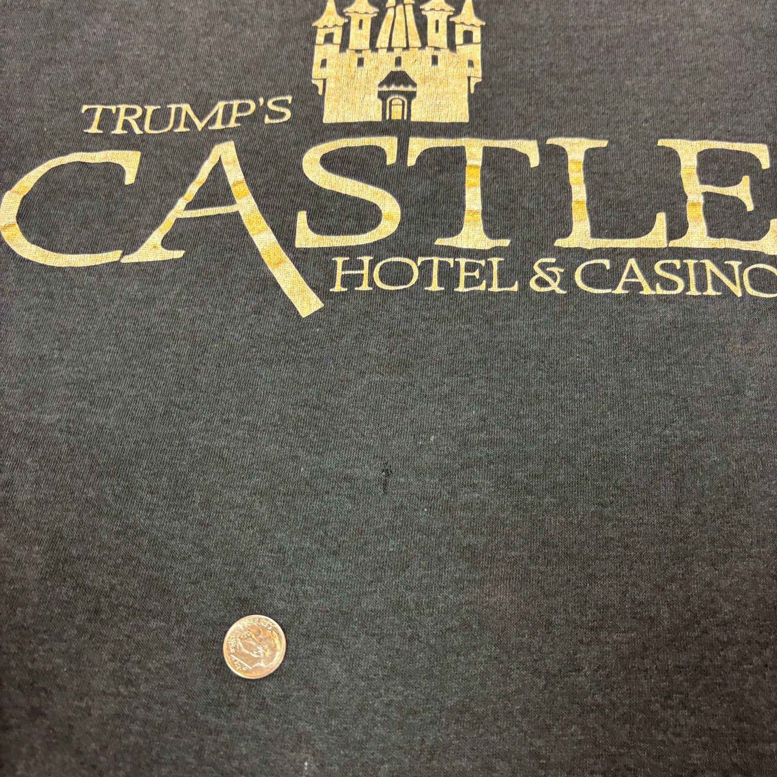 Vintage Vintage 70s Trumps Castle Hotel Casino Shirt Men's Large Size US L / EU 52-54 / 3 - 9 Thumbnail