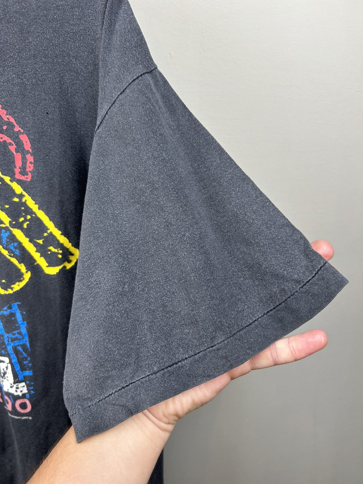 Band Tees Vintage 90s Pink Floyd The Wall Berlin 90 T shirt Size US XL / EU 56 / 4 - 7 Thumbnail
