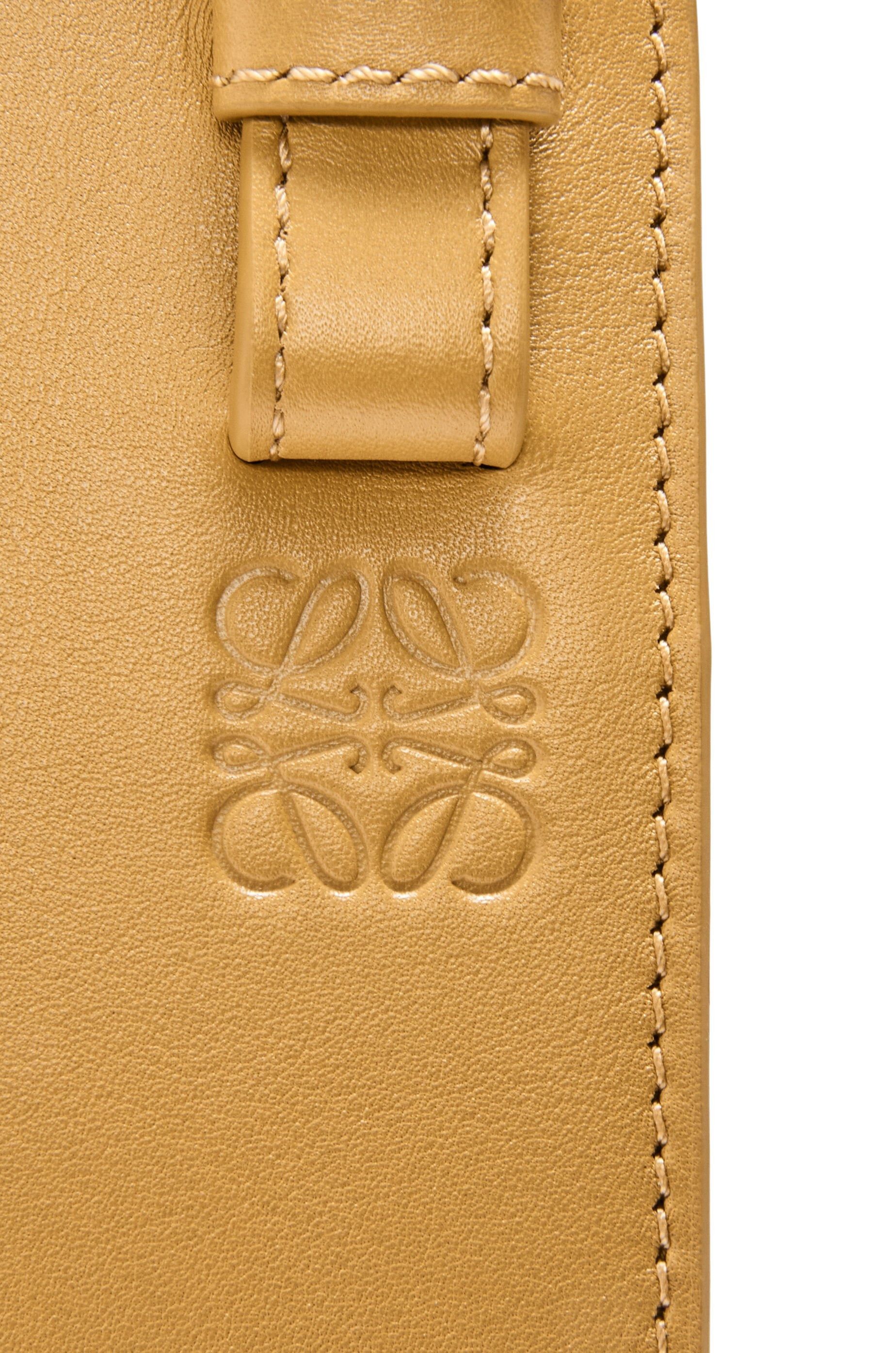 Loewe o1in1g0426 Size: OS / Hammock Slice Bag in Sahara Size ONE SIZE - 7 Thumbnail