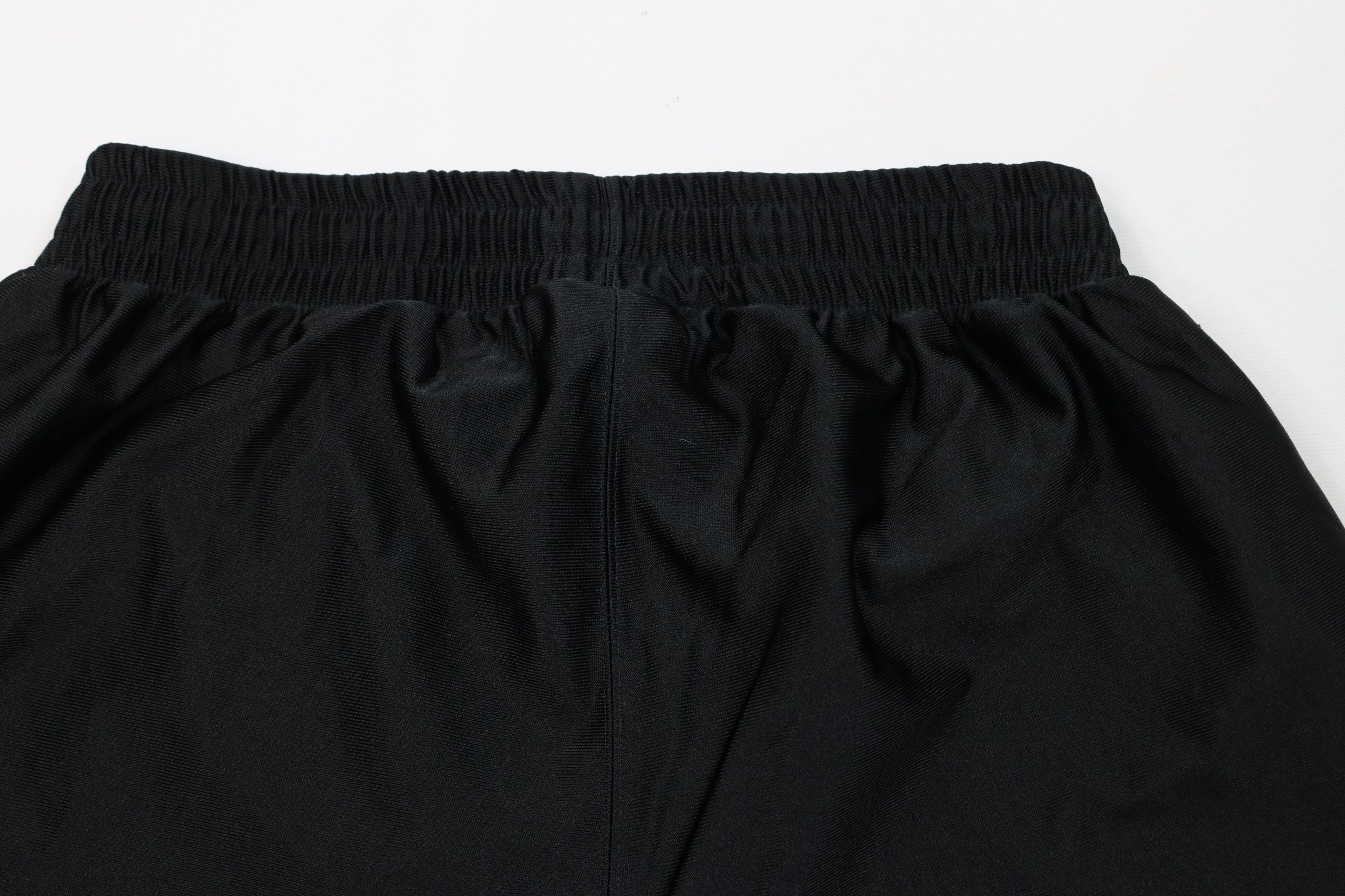 Vintage Vintage 90s Y2K Streetwear Above Knee Silky Shorts Black Size US 34 / EU 50 - 8 Thumbnail