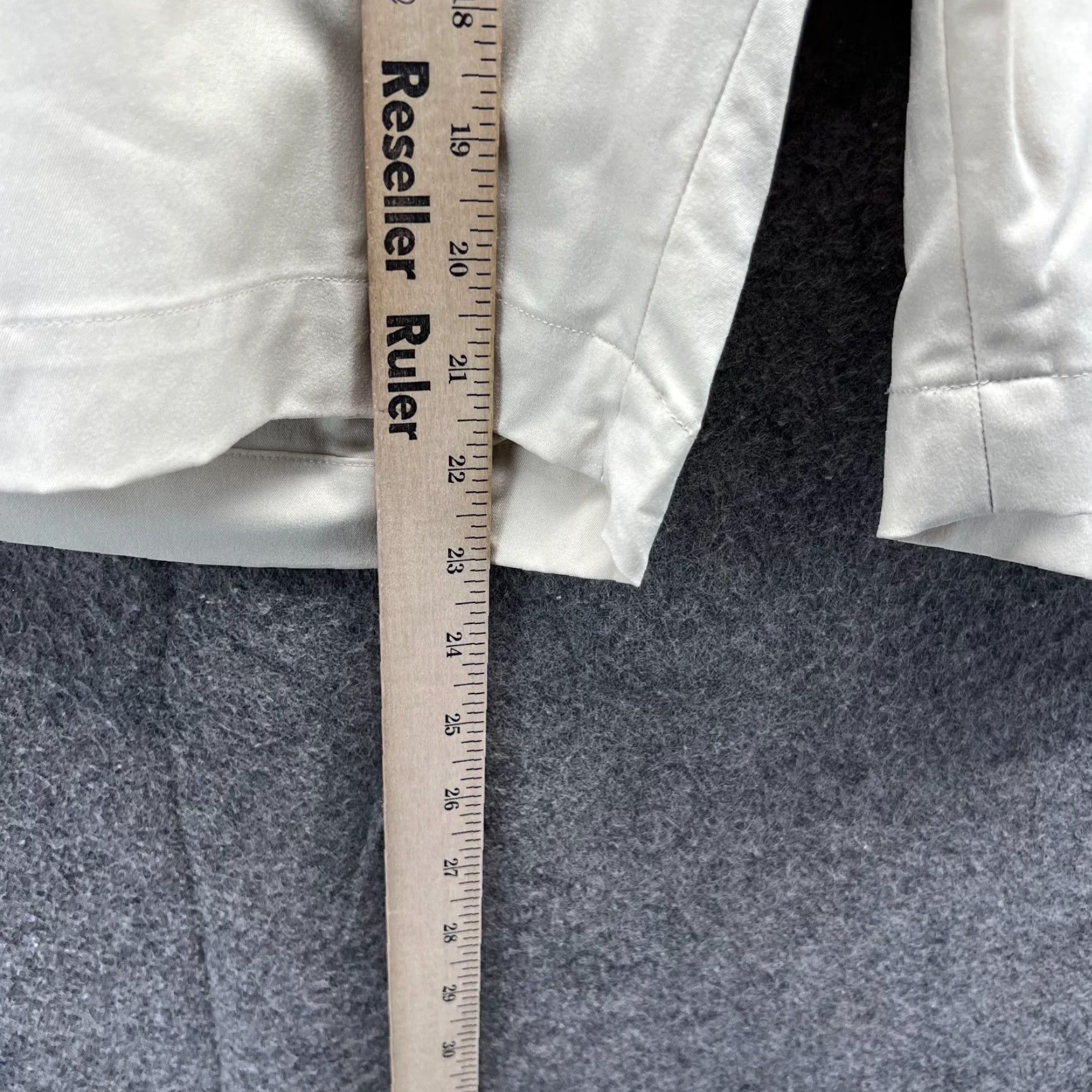 RLX Ralph Lauren RLX Ralph Lauren Shorts Mens 40 Beige Chino Flat Front Tan Khaki Size US 40 / EU 56 - 4 Thumbnail