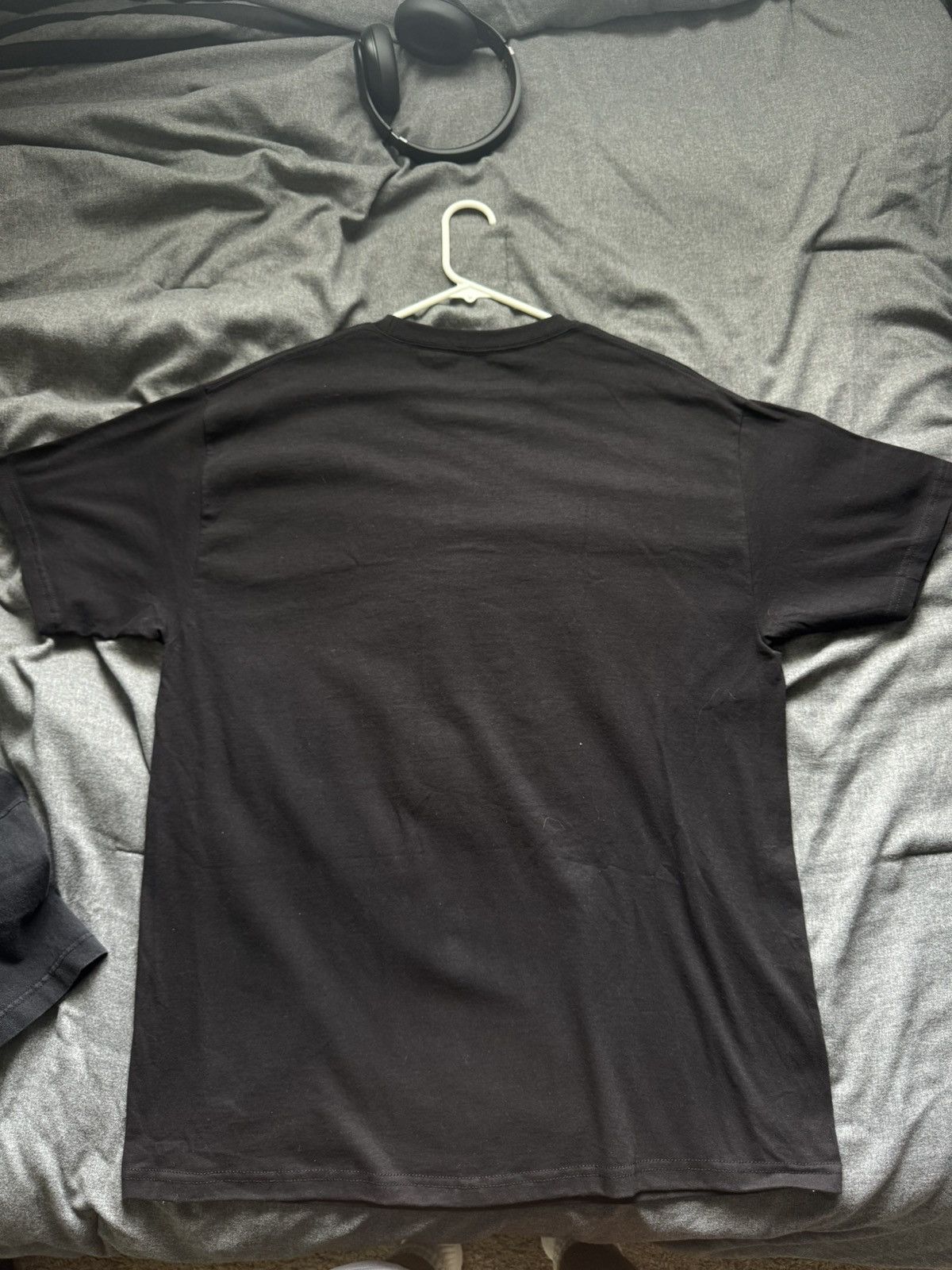 Pleasures Pleasures embrace me t shirt Size US XL / EU 56 / 4 - 2 Thumbnail