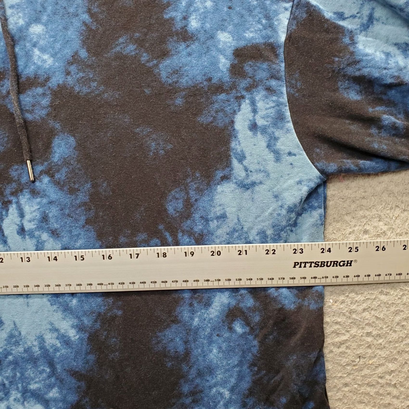 Vintage Tahari Women's 1X Tie-Dye Stretch Mock Neck Long Sleeve Knit Pullover Sweater Size XL / US 12-14 / IT 48-50 - 4 Thumbnail
