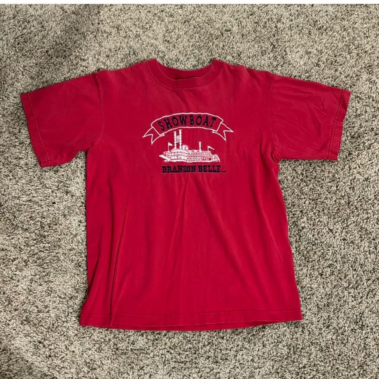 Vintage Vintage Embroidered Showboat Tee Size US M / EU 48-50 / 2 - 1 Thumbnail