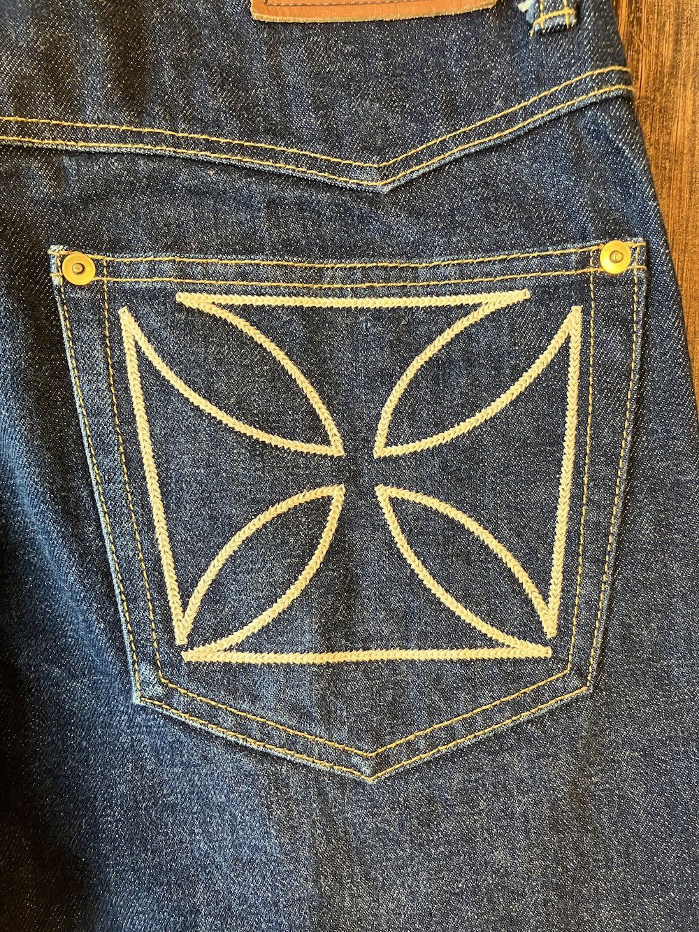 Japanese Brand GANGSTER VILLE “IronCross” W31 x L32 Slim fit Selvedge Denim Size US 31 - 12 Thumbnail