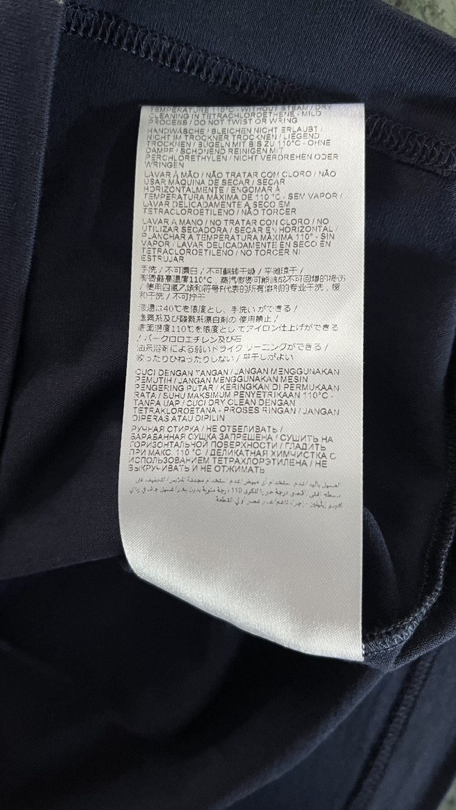 Brioni Brioni big logo tshirt very rare limited edition Size US S / EU 44-46 / 1 - 10 Thumbnail