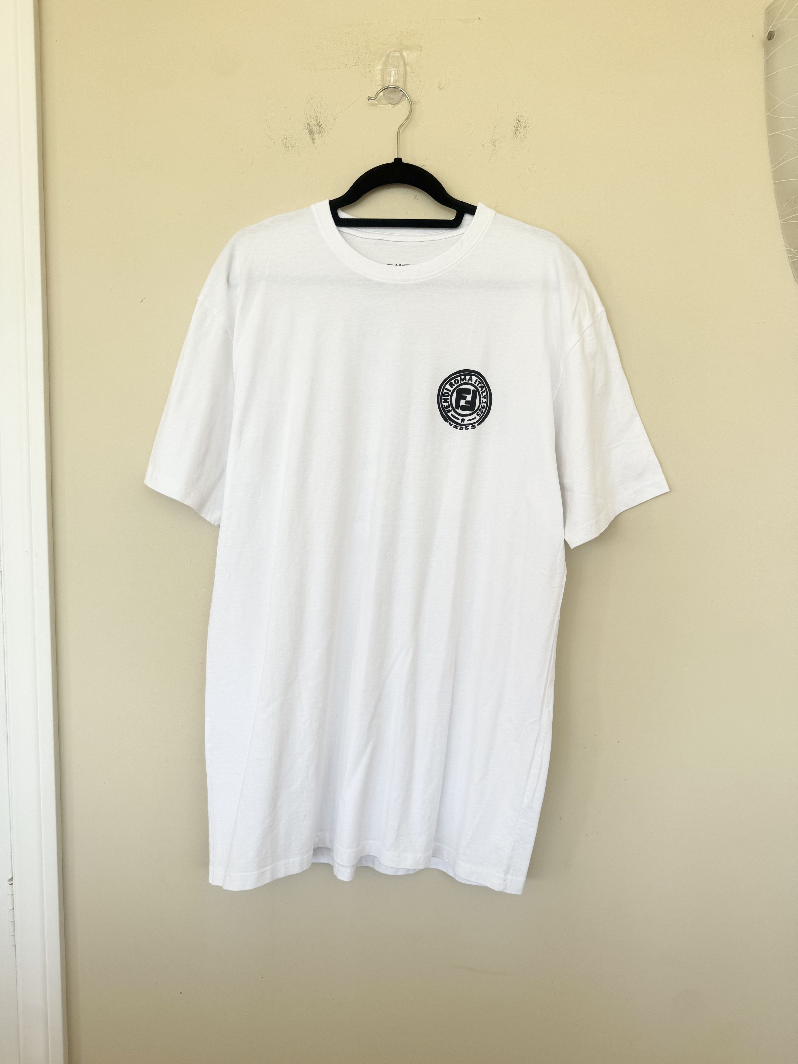 Fendi × Joshua Vides Joshua Vides Reality to Idea x Fendi Size US XL / EU 56 / 4 - 2 Thumbnail