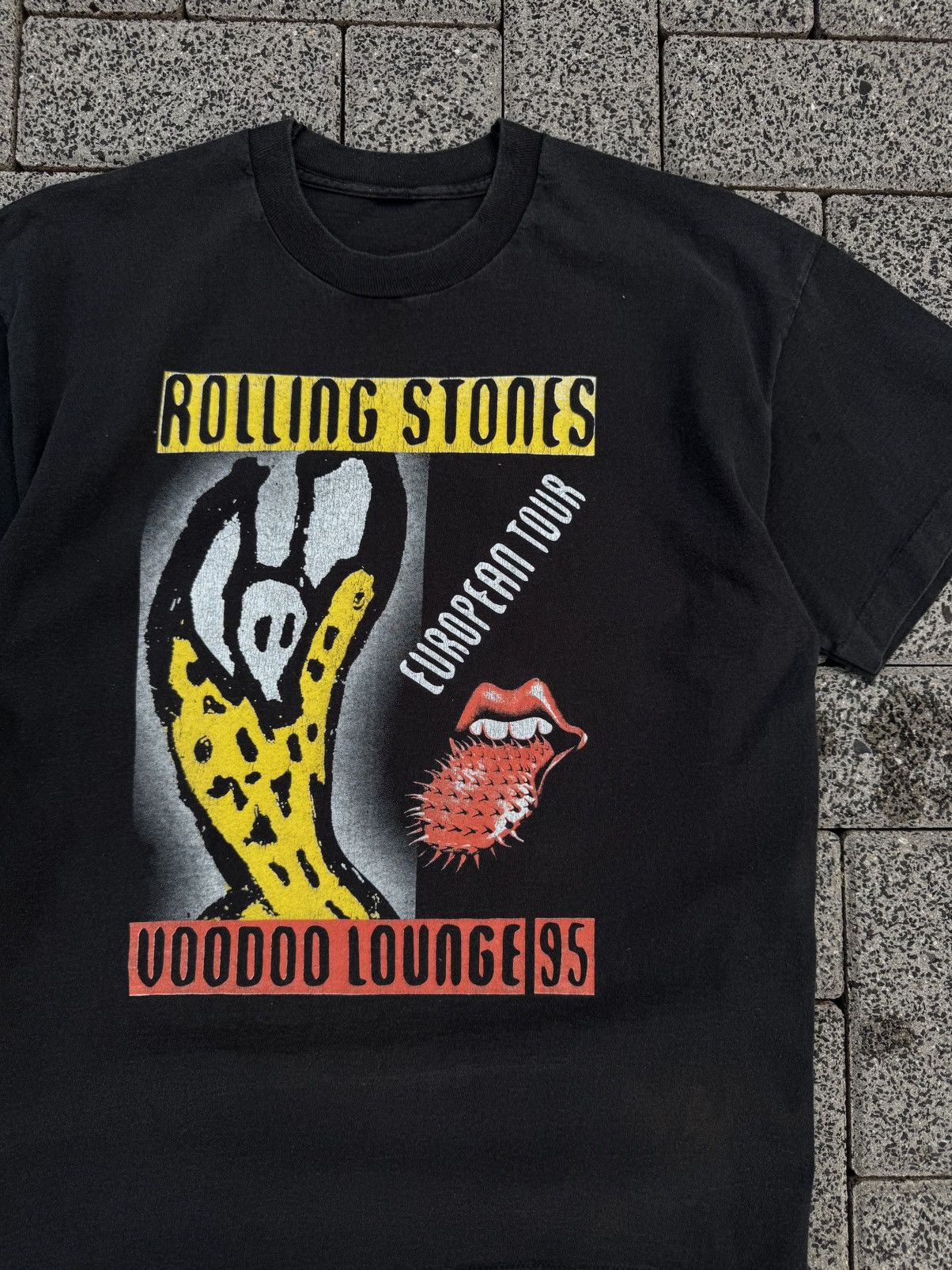 The Rolling Stones × Vintage Vintage The Rolling Stones Voodoo Lounge Tour 1995 T-Shirt Size US M / EU 48-50 / 2 - 3 Thumbnail