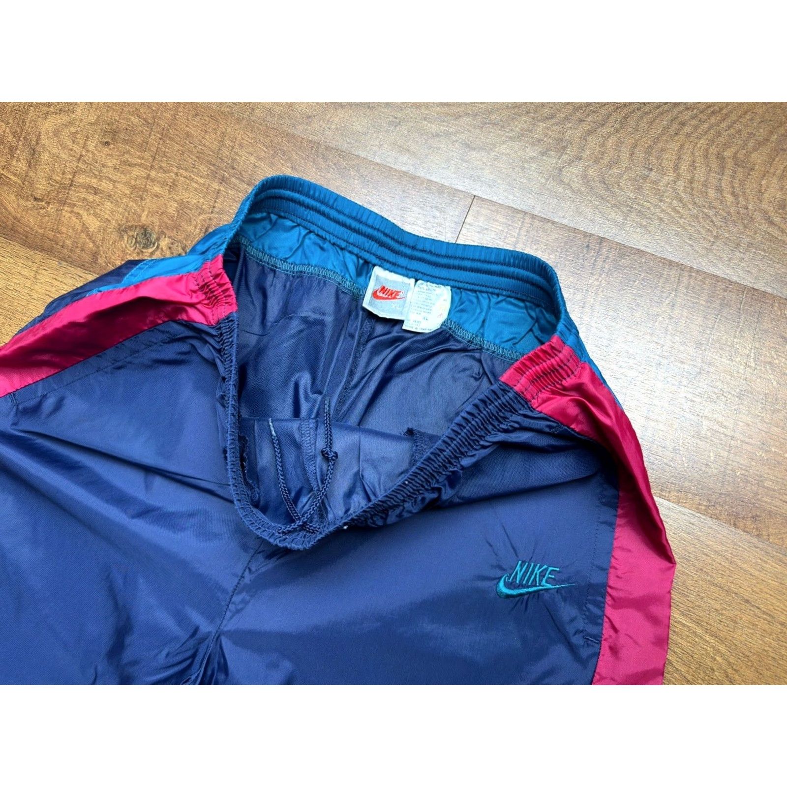 Nike VTG Nike UnLined Windbreaker Track Pants XL Blue Pink / Red Tag Mens Athletic 90s Night? Size US 36 / EU 52 - 4 Thumbnail