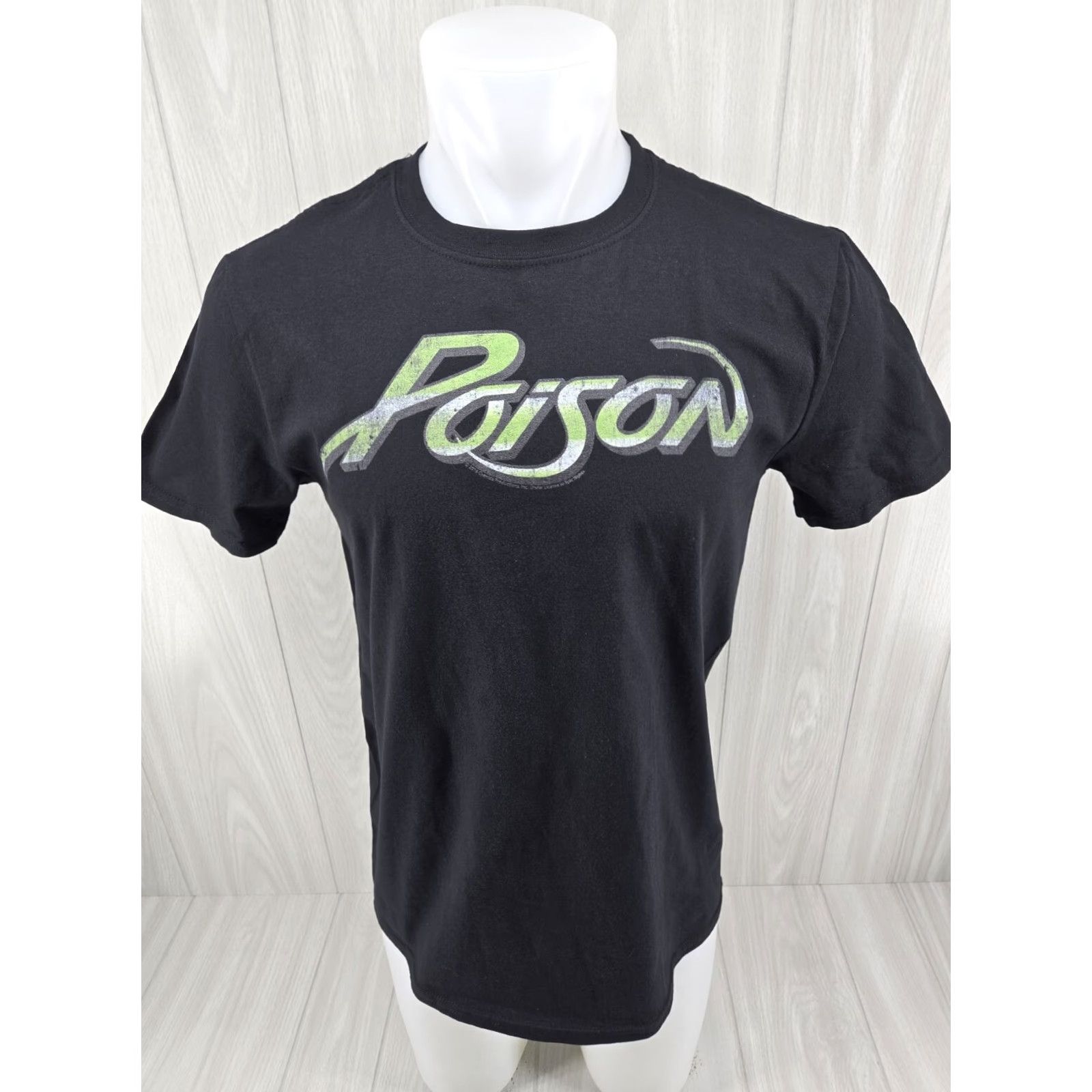 Gildan Poison Shirt Men Black 2016 Size Medium Basic Band Logo Shirt Short Sleeve Crew Neck Gildan Size US M / EU 48-50 / 2 - 2 Thumbnail