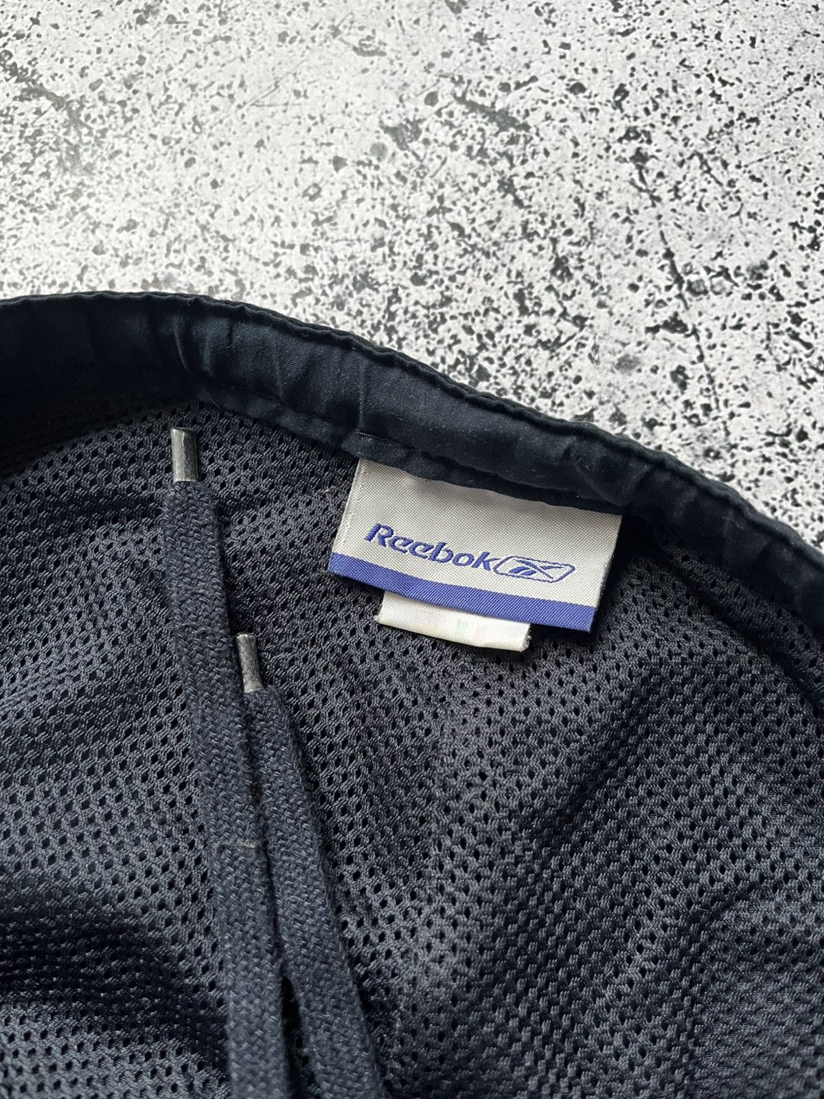 Reebok Vintage Reebok Baggy Track Pants Mini Logo Y2K USA Size US 34 / EU 50 - 5 Thumbnail
