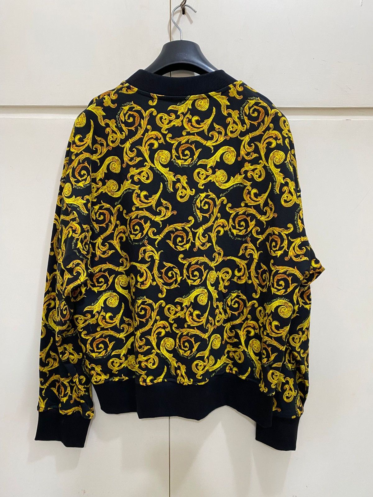 Versace Jeans Couture Versace Jeans Culture Sweatshirt Print Sketch Couture size M Size US M / EU 48-50 / 2 - 10 Thumbnail