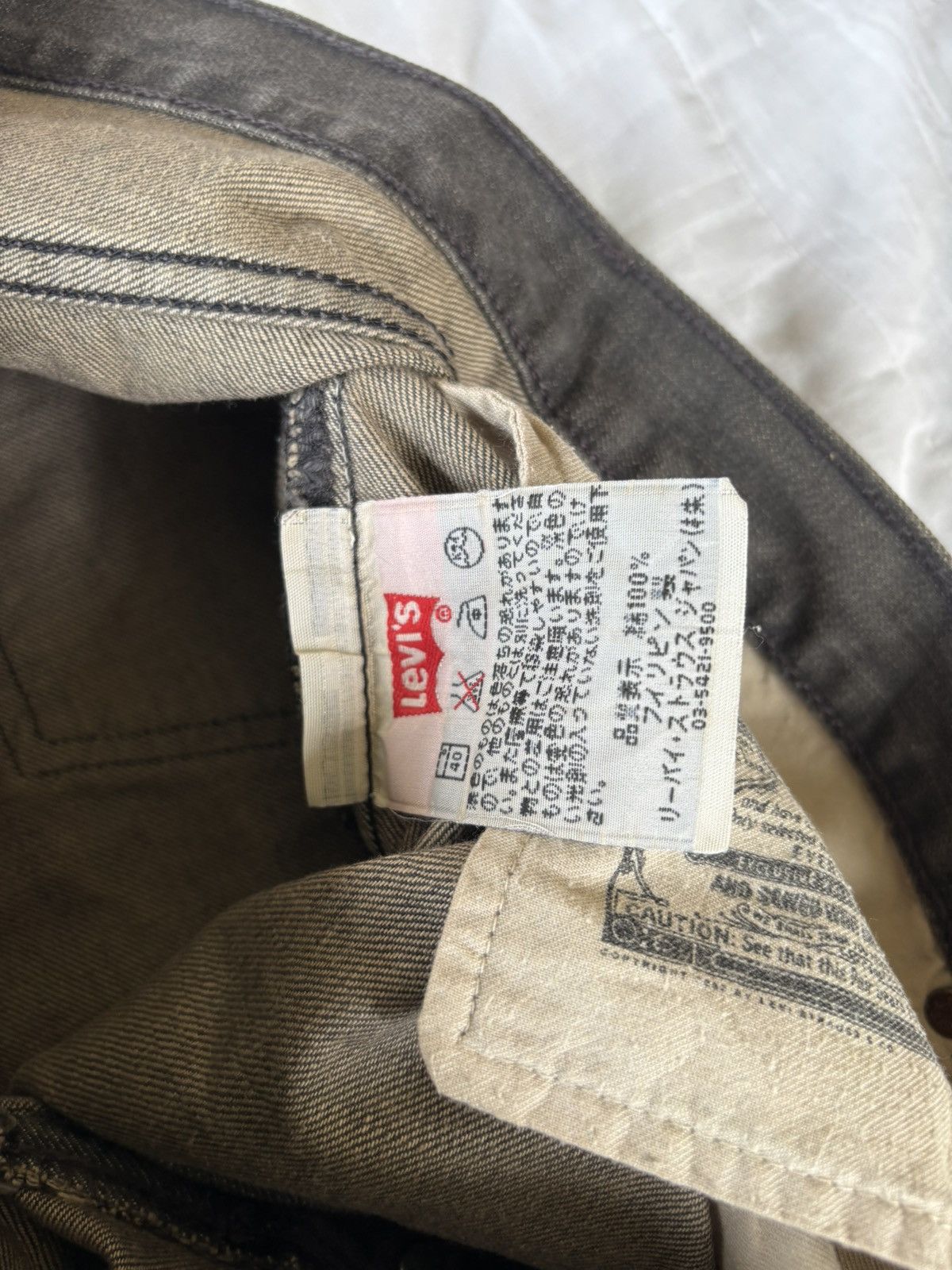Levi's Vintage Clothing VINTAGE LEVIS 501 BLACK BAGGY DISTRESSED DENIMS Size US 36 / EU 52 - 13 Thumbnail