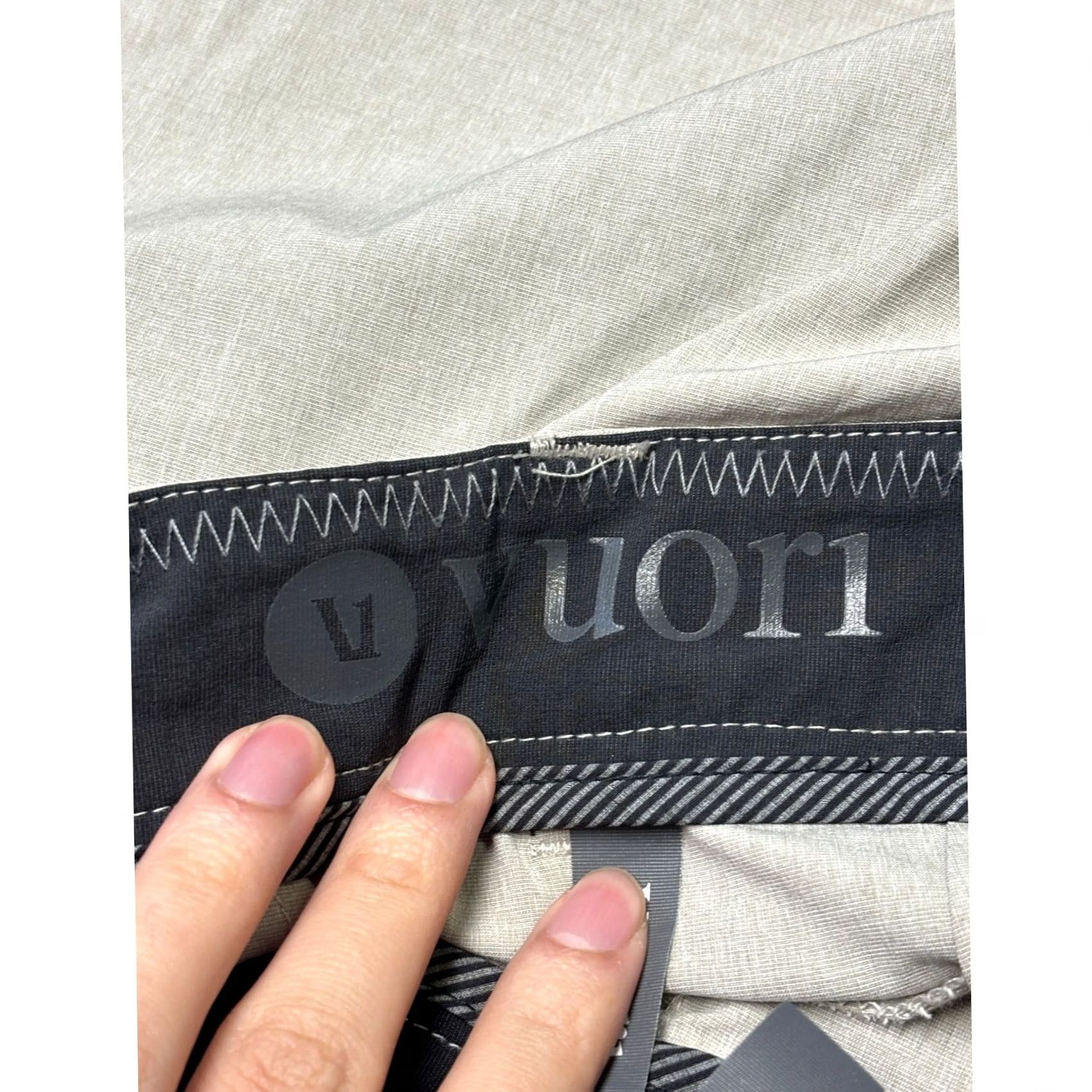 Vuori Vuori Aim Shorts Mens W38xL8 Light Grey Performance Chino Hybrid 8 Inch Size US 38 / EU 54 - 4 Thumbnail