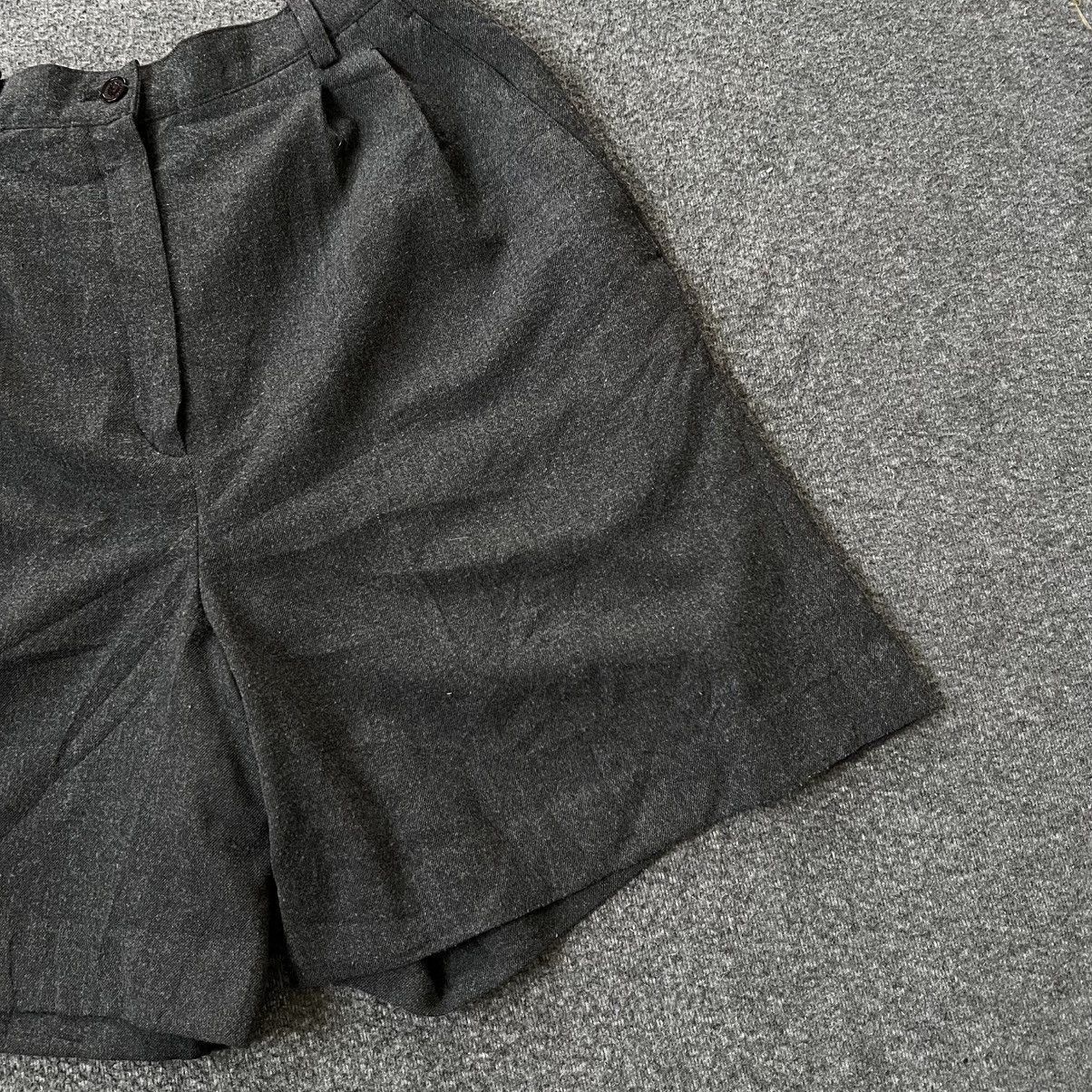 Karl Lagerfeld Karl lagerfeld golf short pants Size 26" / US 2 / IT 38 - 3 Thumbnail