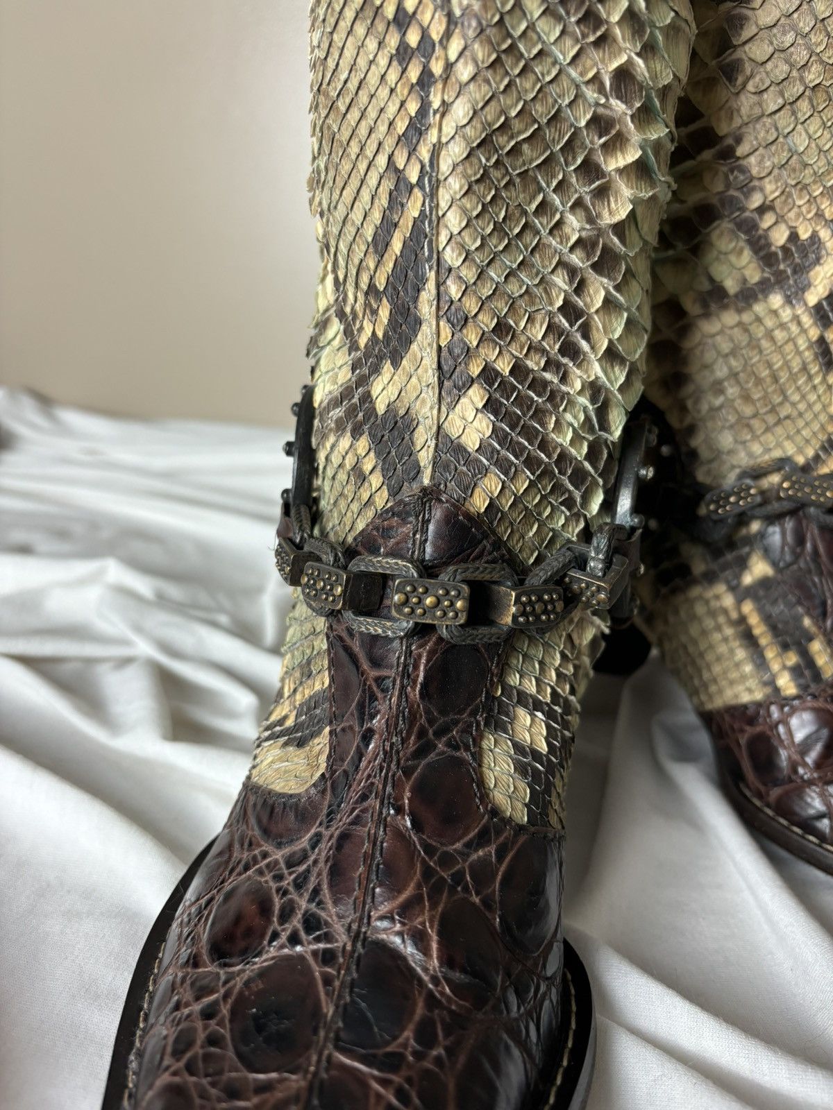 Vintage Real animal skin leather high vintage boots Cossacks Size US 6 / IT 36 - 9 Thumbnail