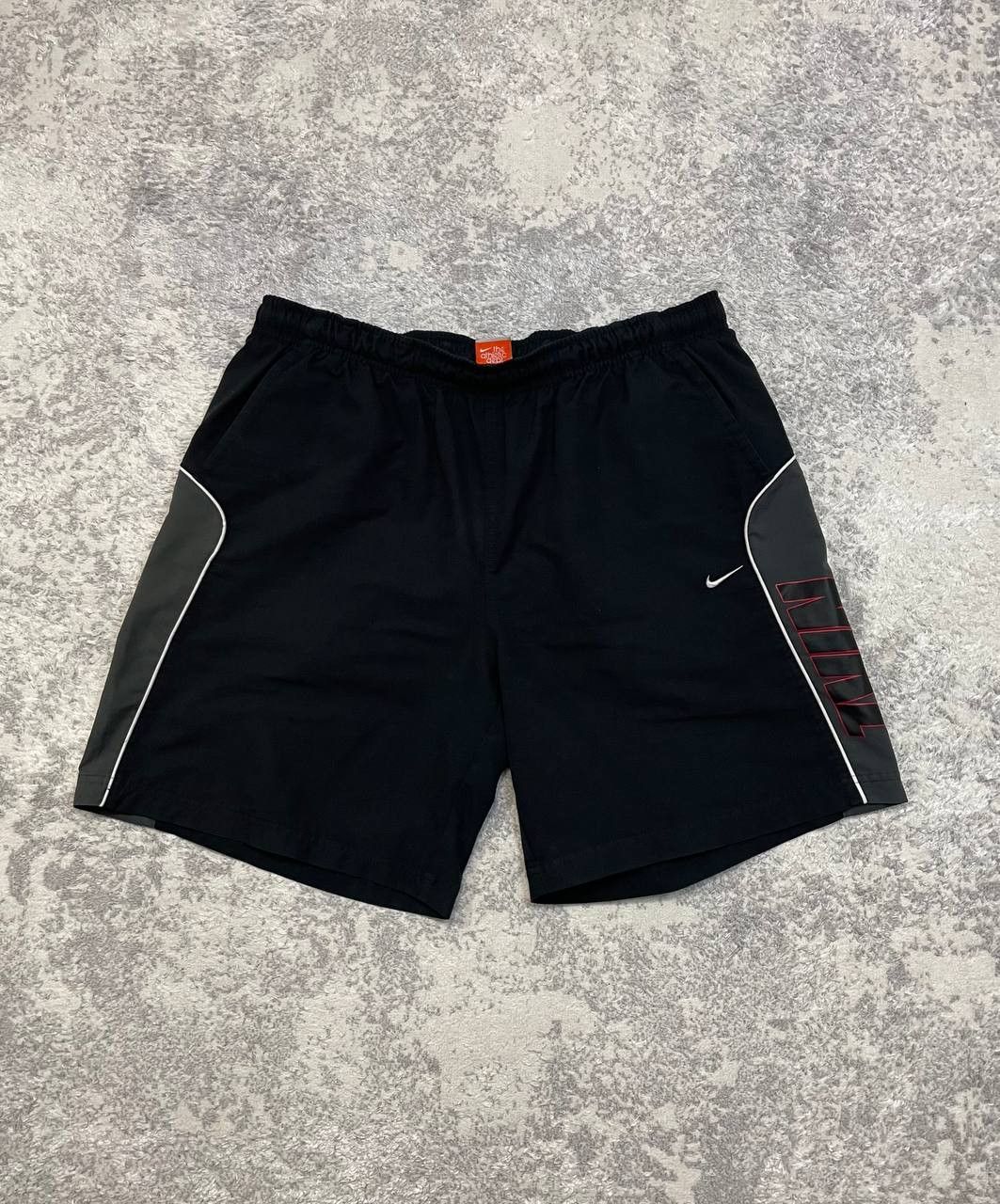 Nike Vintage Nike Athletic Dept Shorts Men Black Running Training Size US 36 / EU 52 - 1 Thumbnail