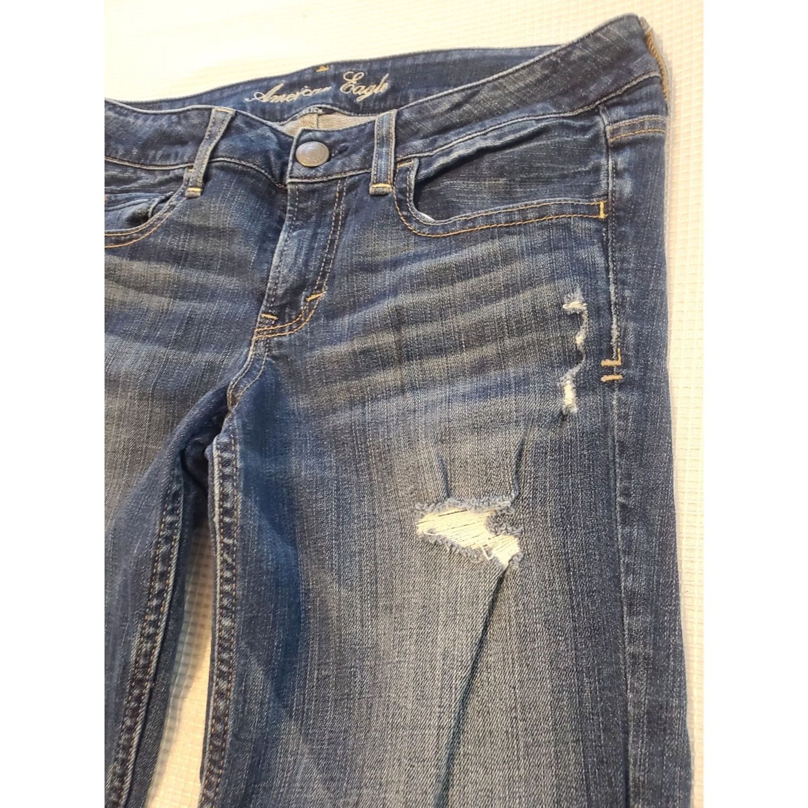 American Eagle Outfitters American Eagle Low Waist Flare Cut Off Capri Jeans AE Hipster Ingrid #002 Blue 6 Women Size 28" / US 6 / IT 42 - 4 Thumbnail