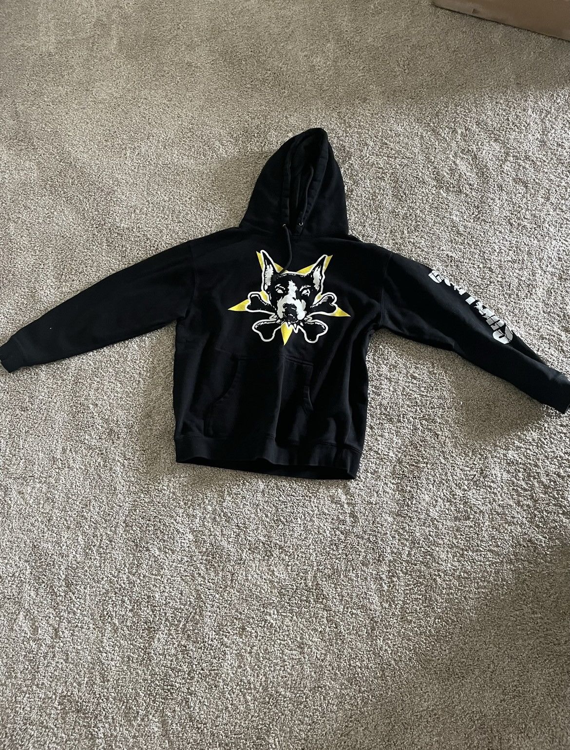 City Morgue × Missing Since Thursday Dog years skate club hoodie Size US L / EU 52-54 / 3 - 1 Thumbnail