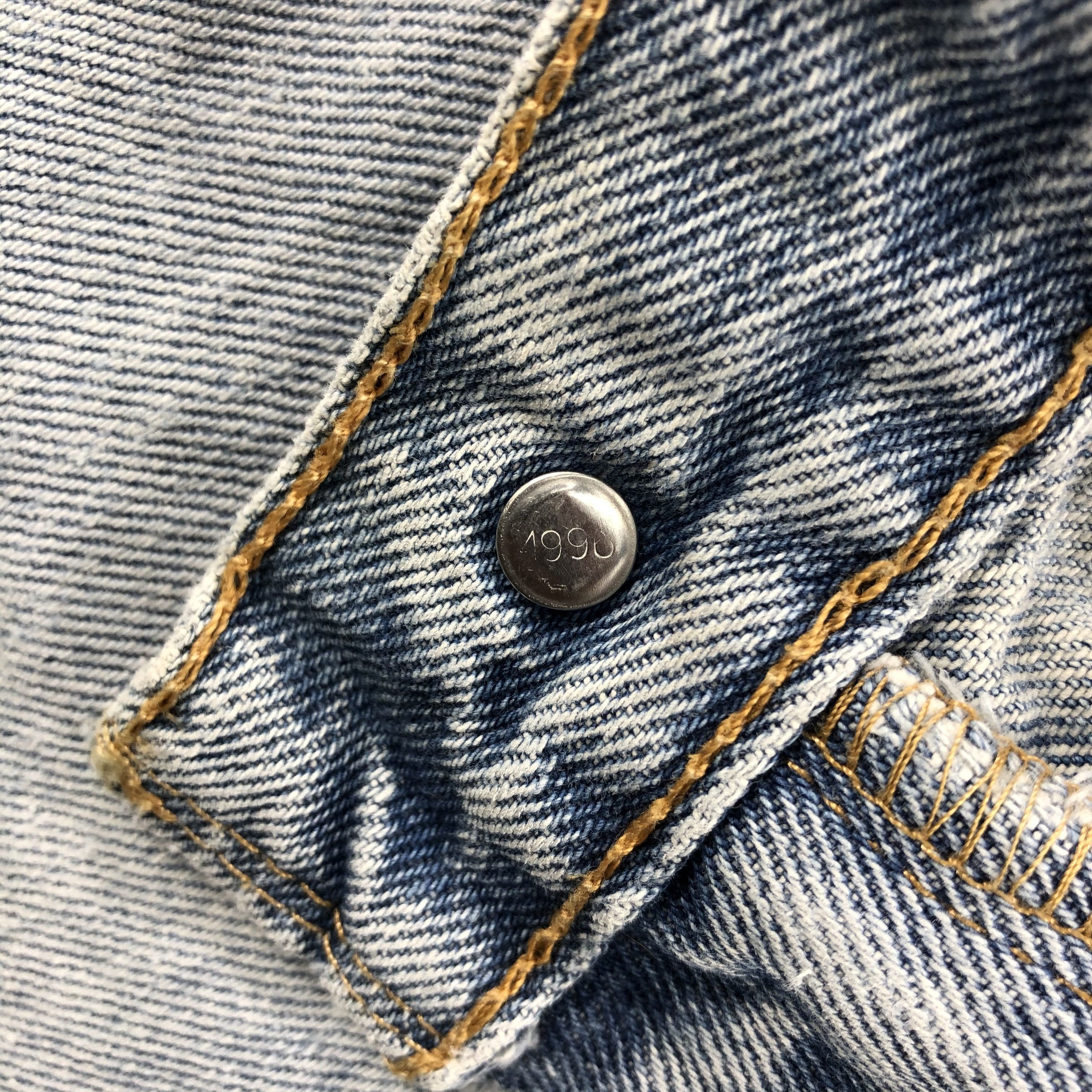 Vintage Light Wash Levis 505 Jeans-JM1752