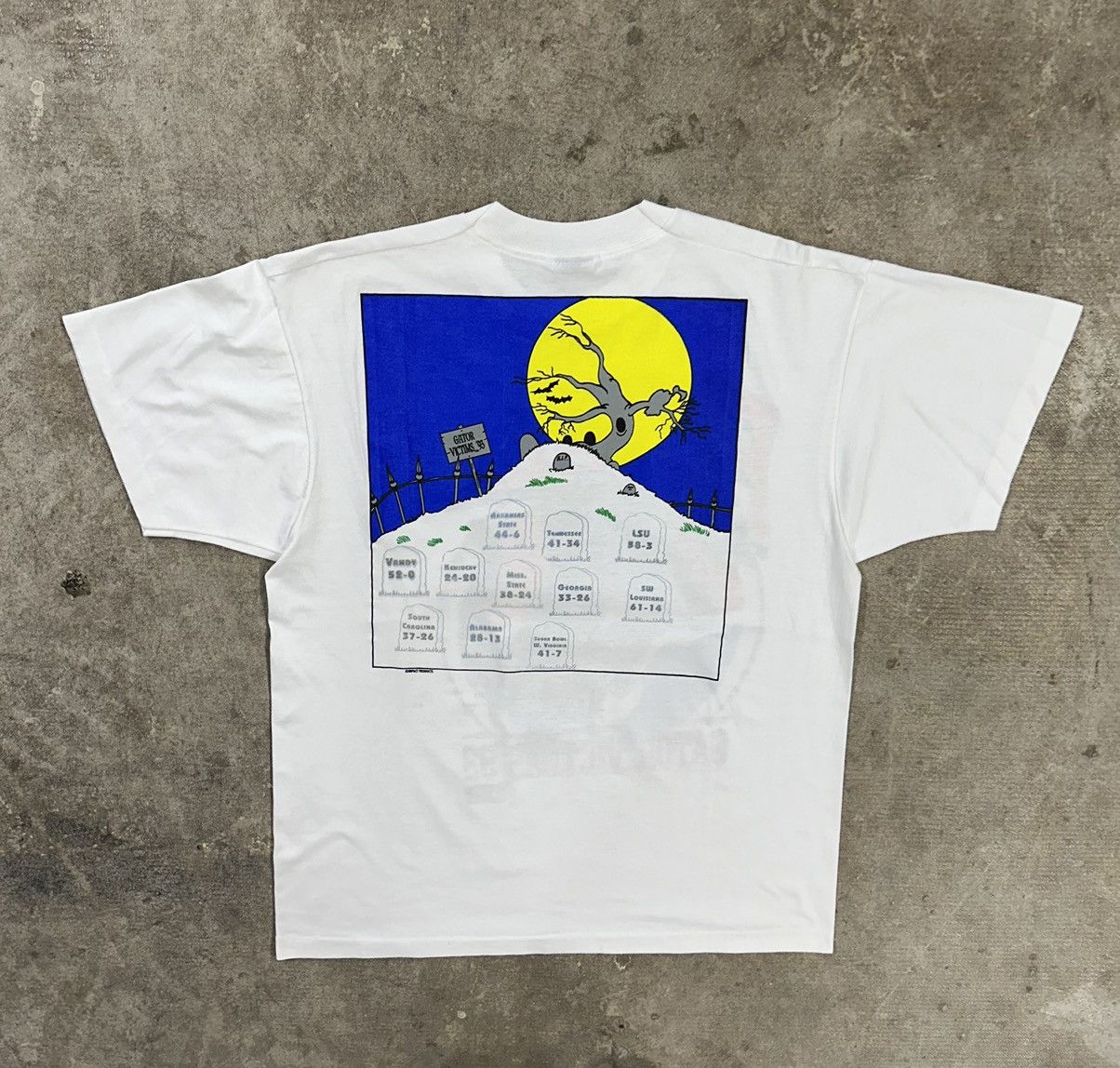 Fruit Of The Loom Vintage 90s FOTL Florida Gators Victims 93 Collegiate Shirt Size US XL / EU 56 / 4 - 2 Thumbnail