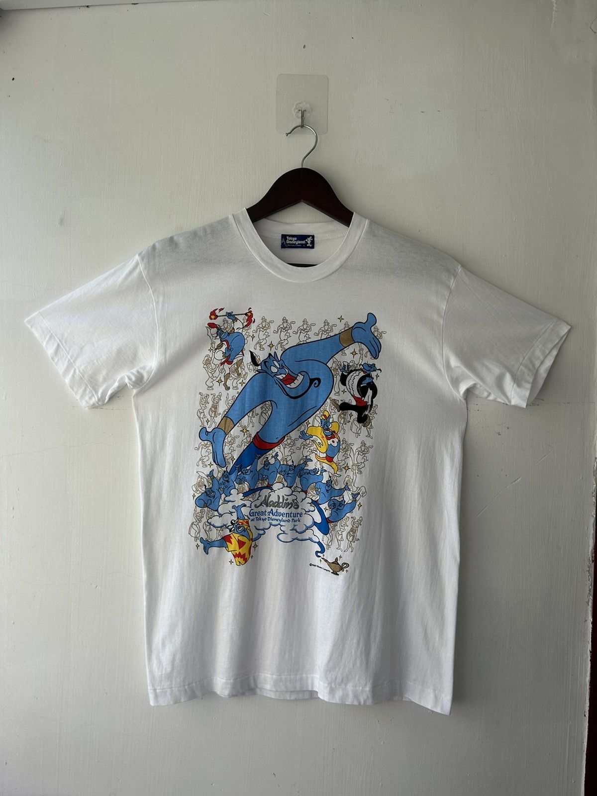 Vintage Vintage 1990s Aladdin Disney Promo Tokyo Disneyland Park Tee Size US L / EU 52-54 / 3 - 2 Thumbnail