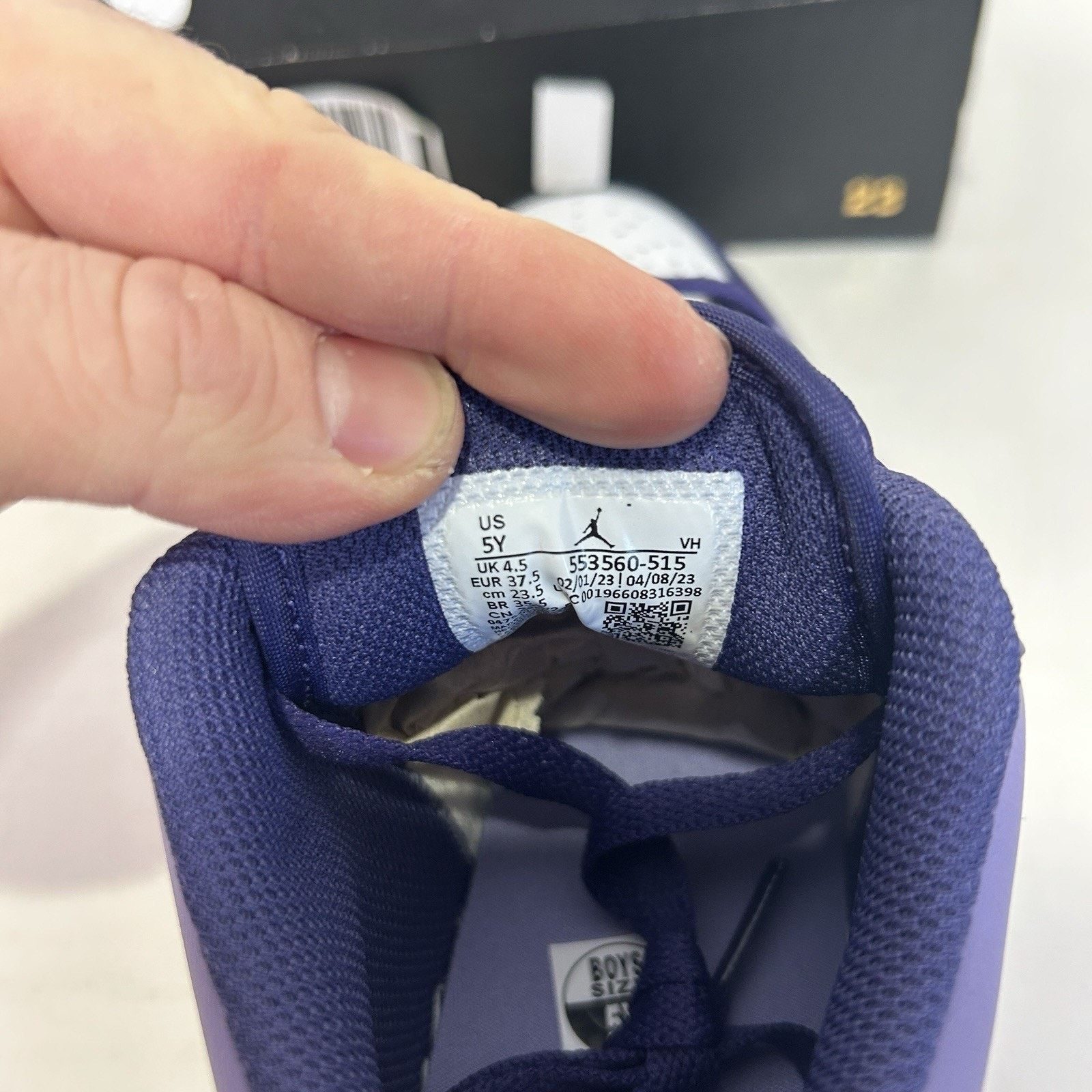 Jordan Brand Nike Air Jordan 1 Low Retro GS “Blueberry/Sky Purple” 553560 Size US 6.5 / IT 36.5 - 6 Thumbnail