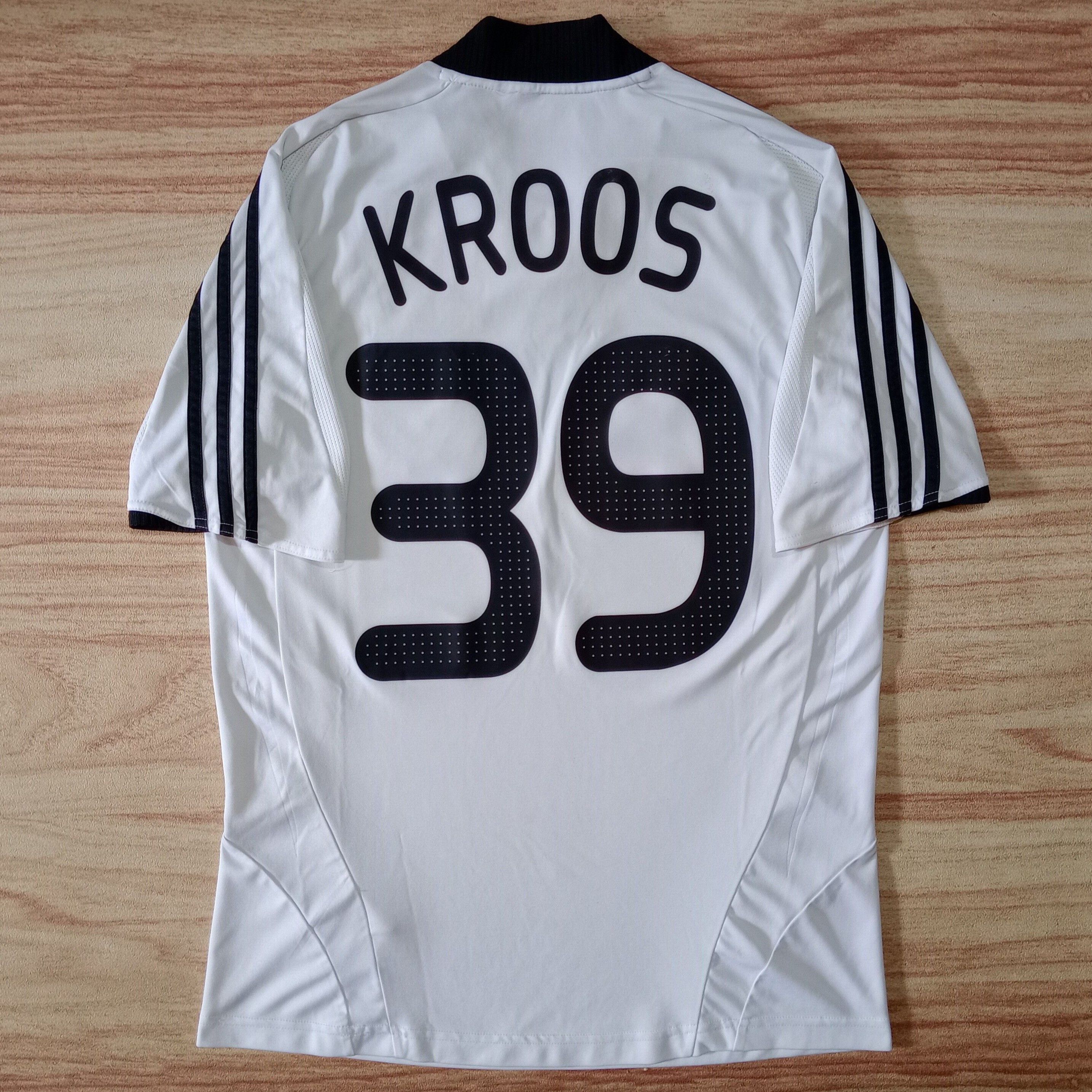 Adidas Germany 2008-2009 Home Jersey Toni Kroos 39 Size US M / EU 48-50 / 2 - 2 Thumbnail