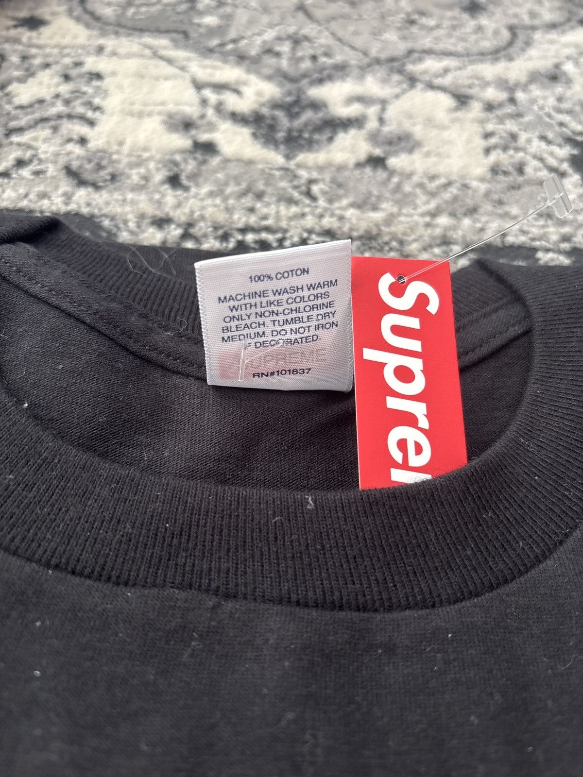 Supreme Supreme D’Hiver Tee Black FW19 Size US S / EU 44-46 / 1 - 4 Thumbnail