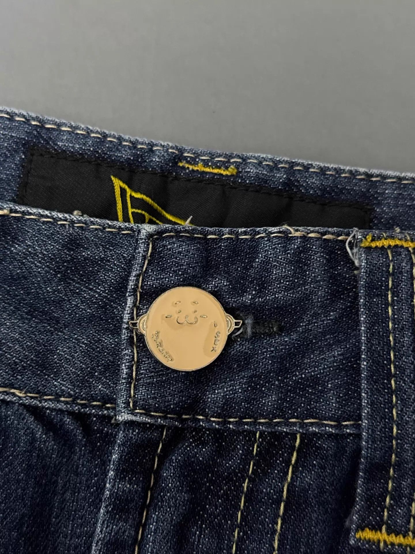 Other hyoma denim skirt w/ hyoma buttons 26 9.9/10 Size 26" / US 2 / IT 38 - 2 Thumbnail