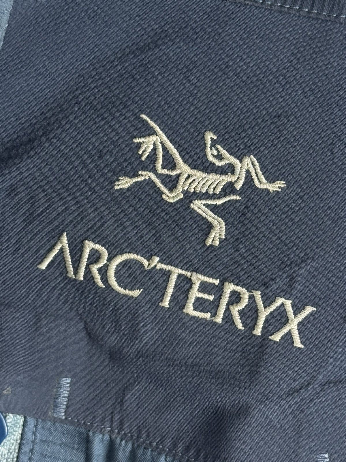 Arc'teryx Vintage 1999 Arc’teryx Theta LT Gore Tex Jacket Smoke Blue Size US XL / EU 56 / 4 - 5 Thumbnail