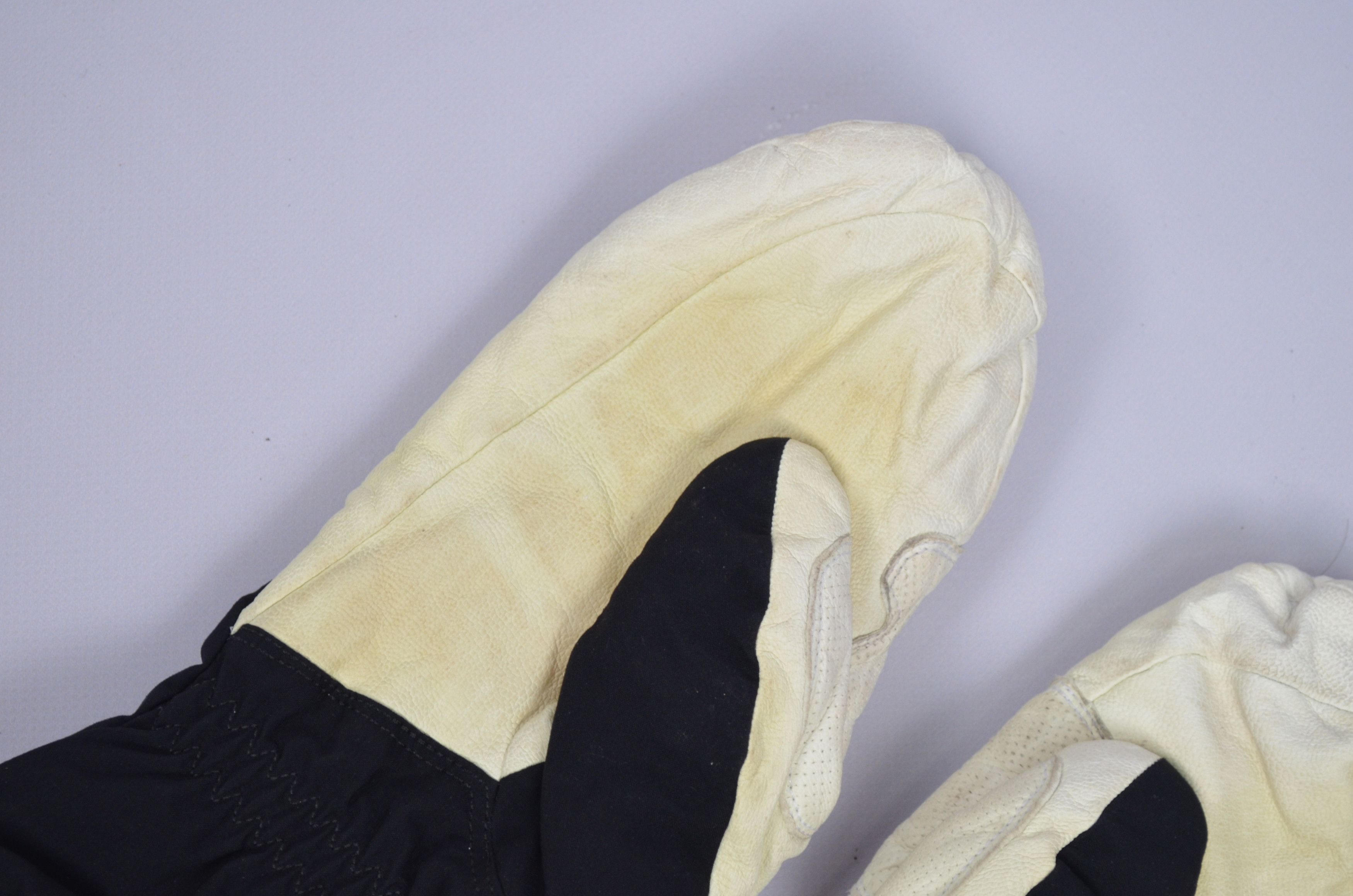 ORTOVOX Ortovox 100% Goat Leather Gloves Lined With 100% Virgin Wool Size ONE SIZE - 8 Thumbnail
