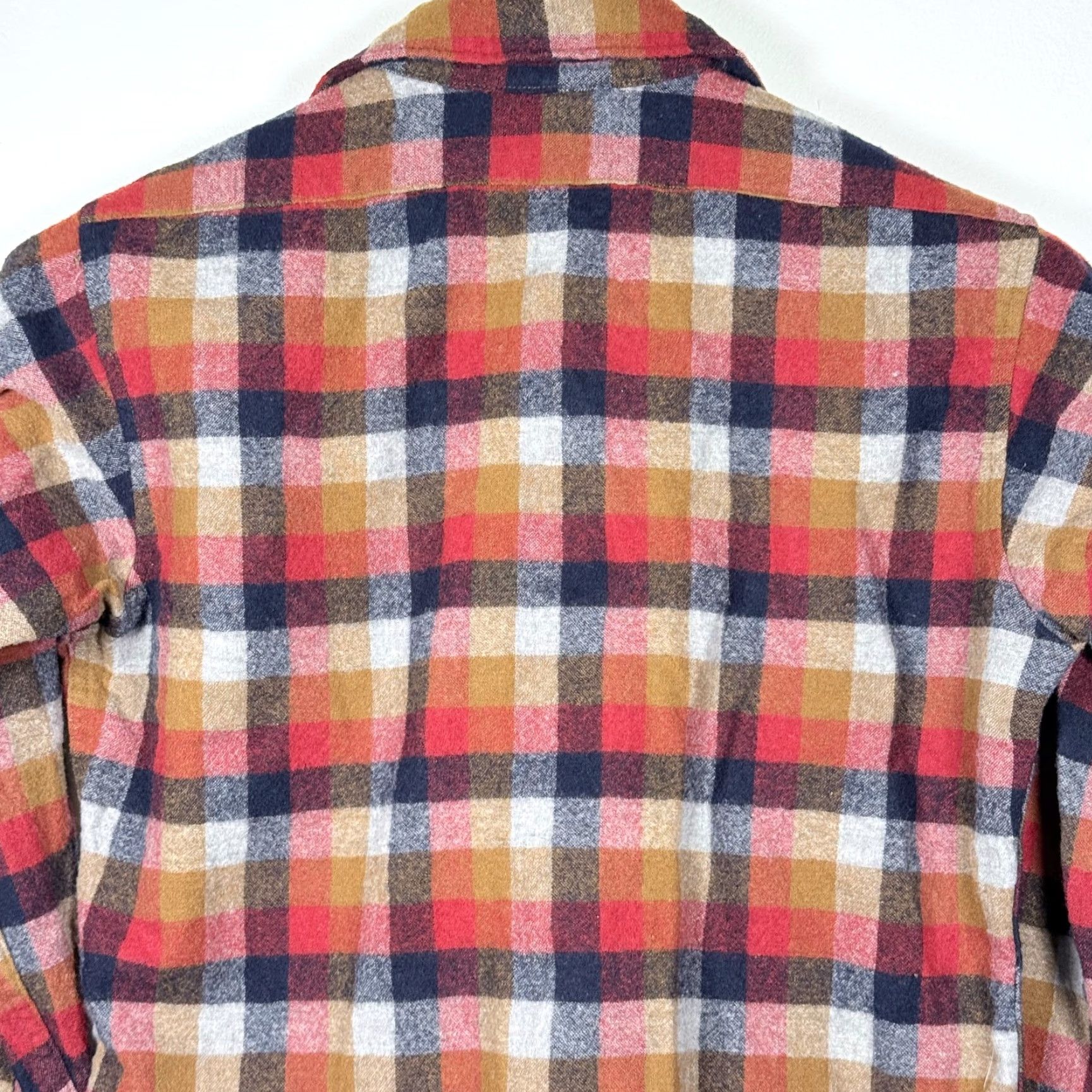 Pendleton VINTAGE Pendleton Shirt Mens Button-Up Long Sleeve Orange Plaid USA Made Size Medium Size US M / EU 48-50 / 2 - 5 Thumbnail