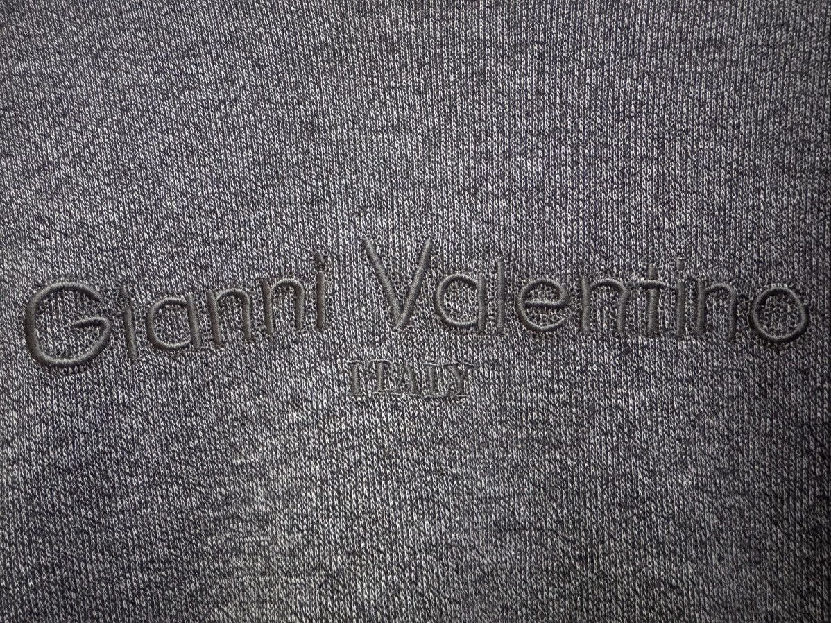 Gianni Valentino Gianni valentino italy sweatshirt size M Size US M / EU 48-50 / 2 - 3 Thumbnail