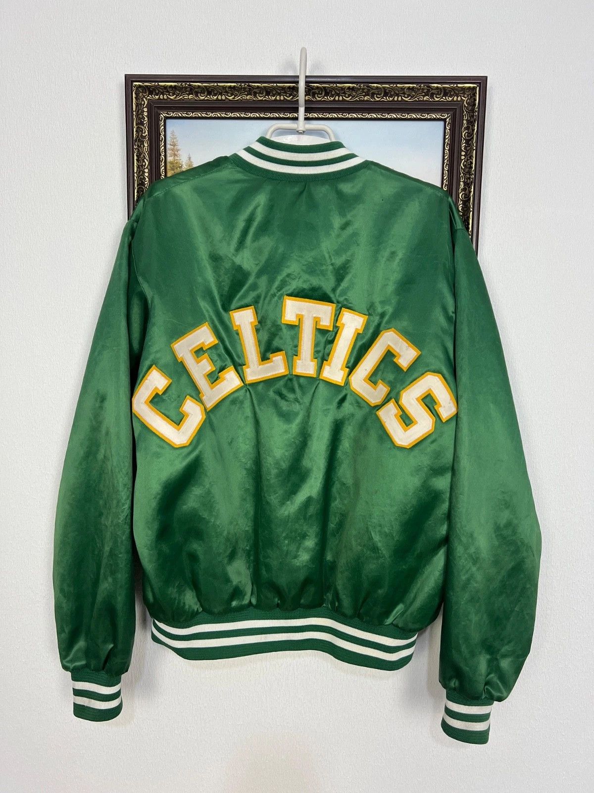 Chalk Line Vintage Chalk Line Boston Celtics NBA Green Bomber Jacket Size US L / EU 52-54 / 3 - 1 Thumbnail