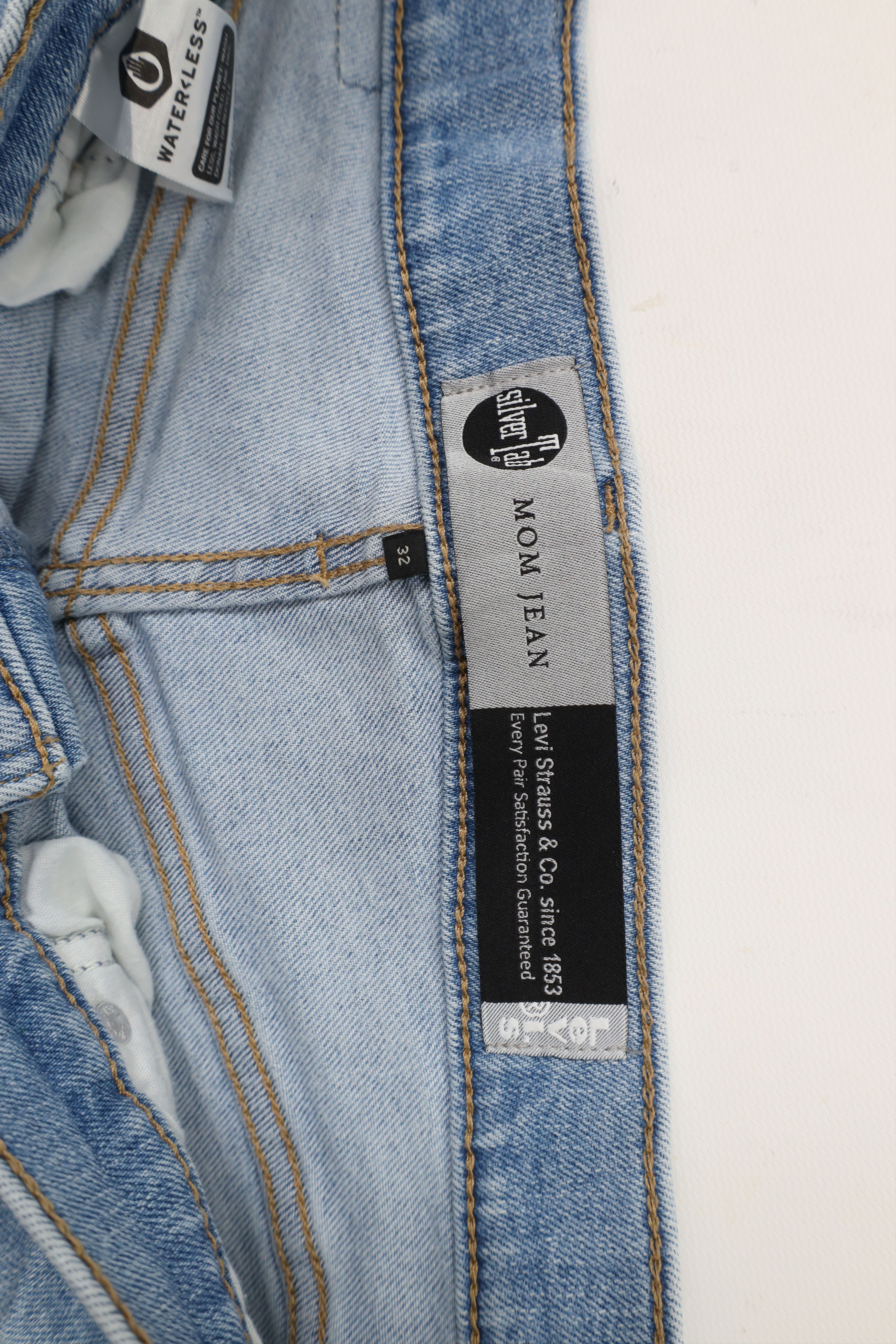 Levi's × Vintage Vintage Y2K Levis SilverTab Tapered Leg Mom Jeans Blue Size 32" / US 10 / IT 46 - 6 Thumbnail