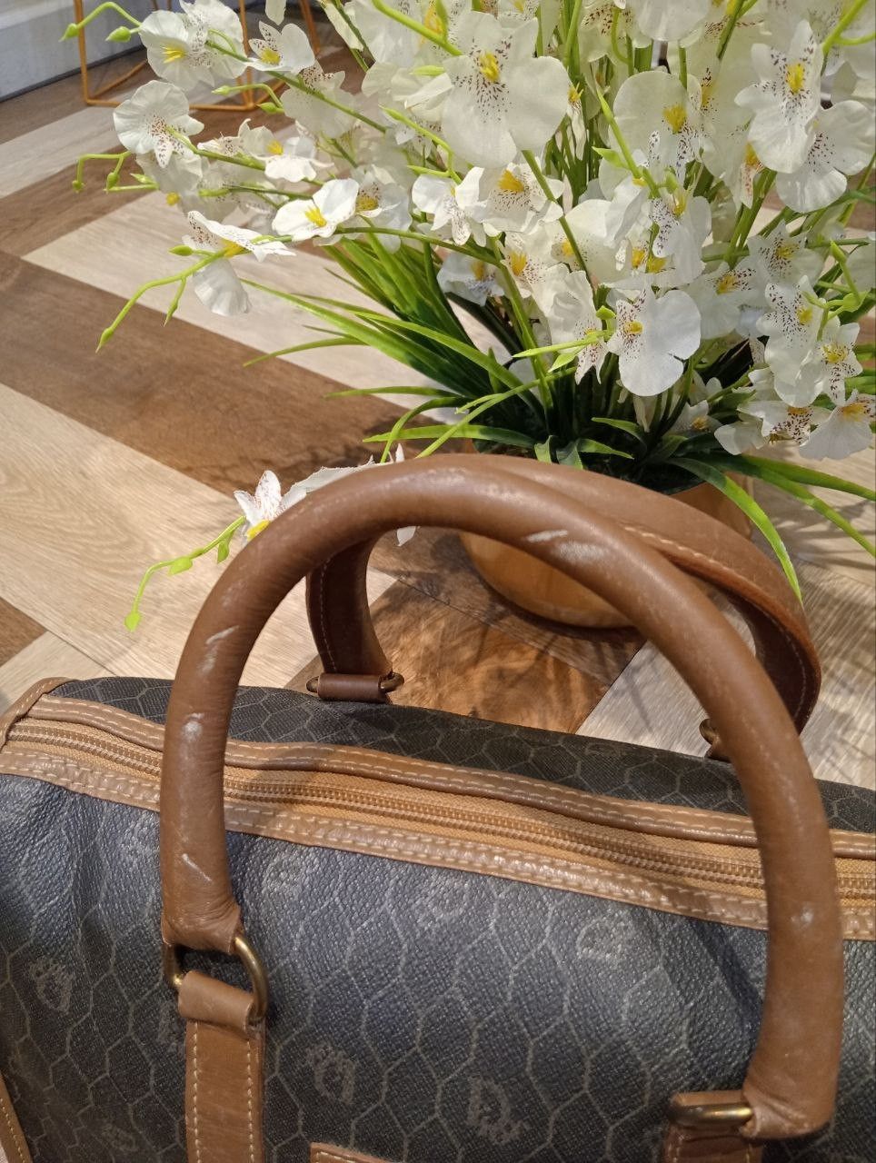 Dior VINTAGE CHRISTIAN DIOR BOSTON HANDBAG HONEYCOMB PATTERN Size ONE SIZE - 5 Thumbnail