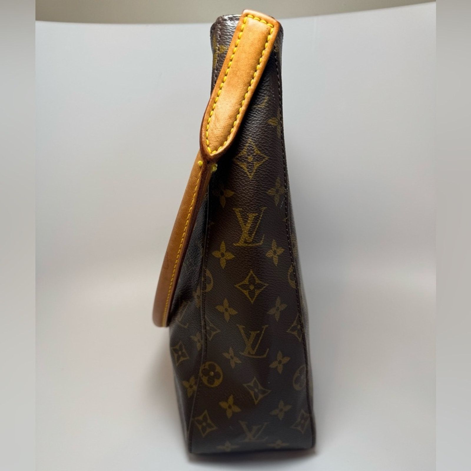Louis Vuitton Louis Vuitton Looping GM Monogram Shoulder Bag Vintage Size ONE SIZE - 3 Thumbnail