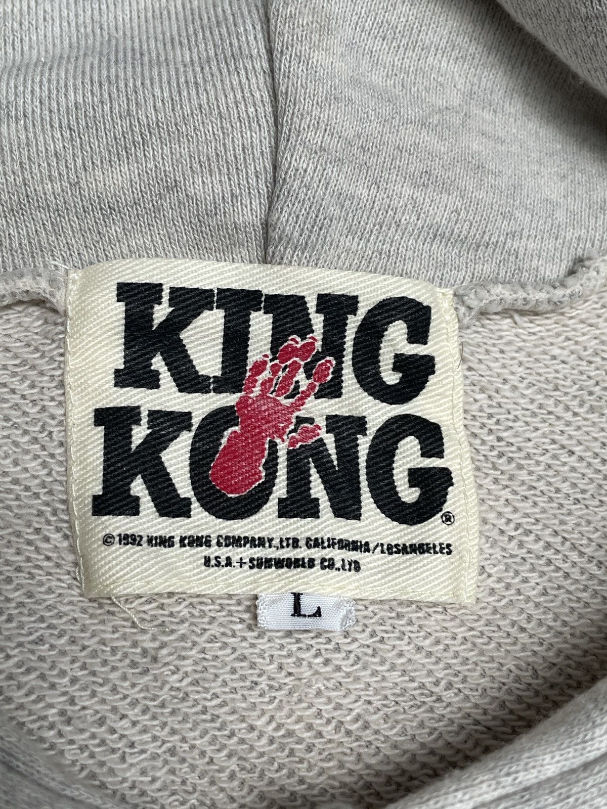 Vintage Rare Design Vintage Movie King Kong Hoodie 1992s Size US L / EU 52-54 / 3 - 9 Thumbnail